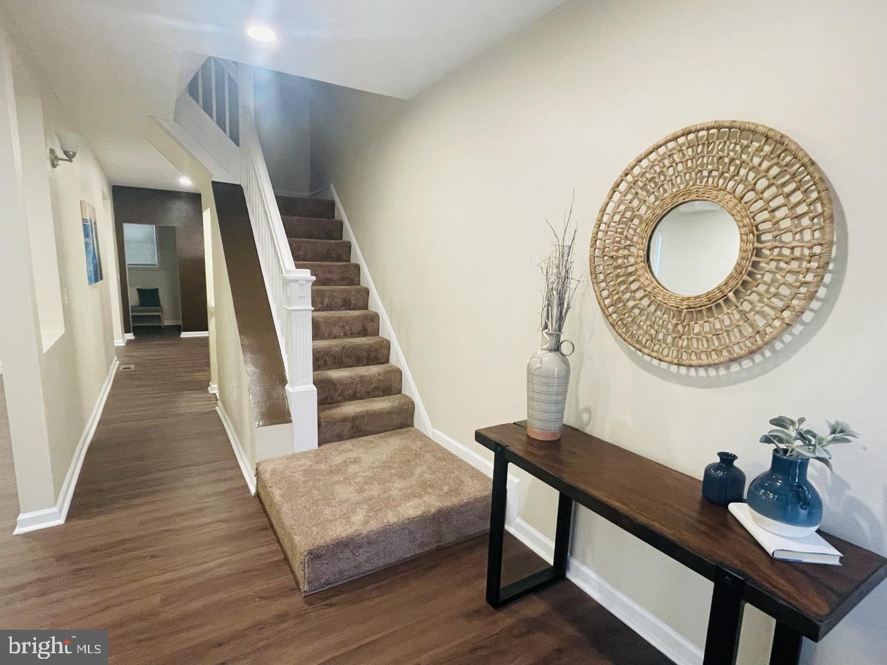 WAVERLY - Residential