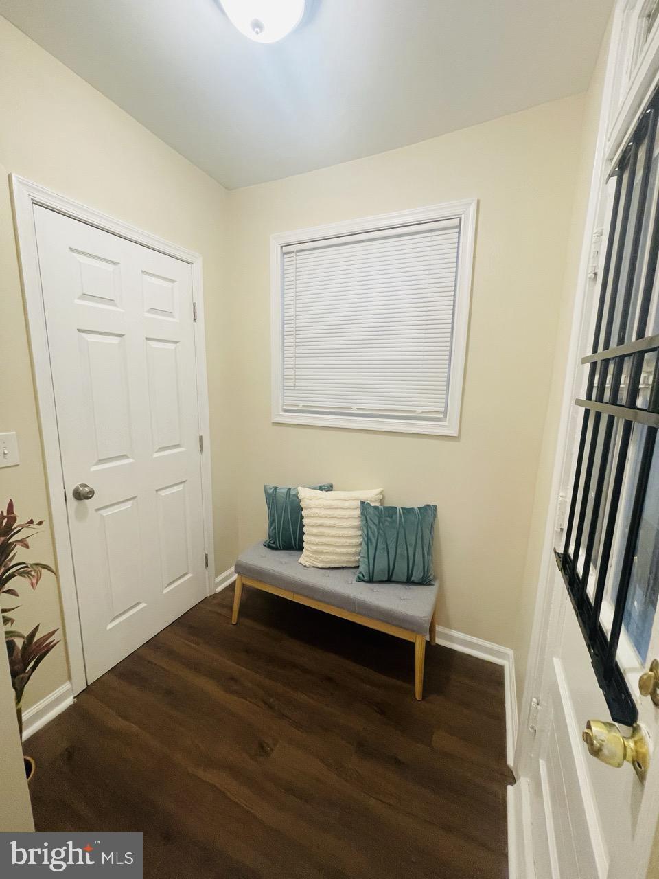 WAVERLY - Residential