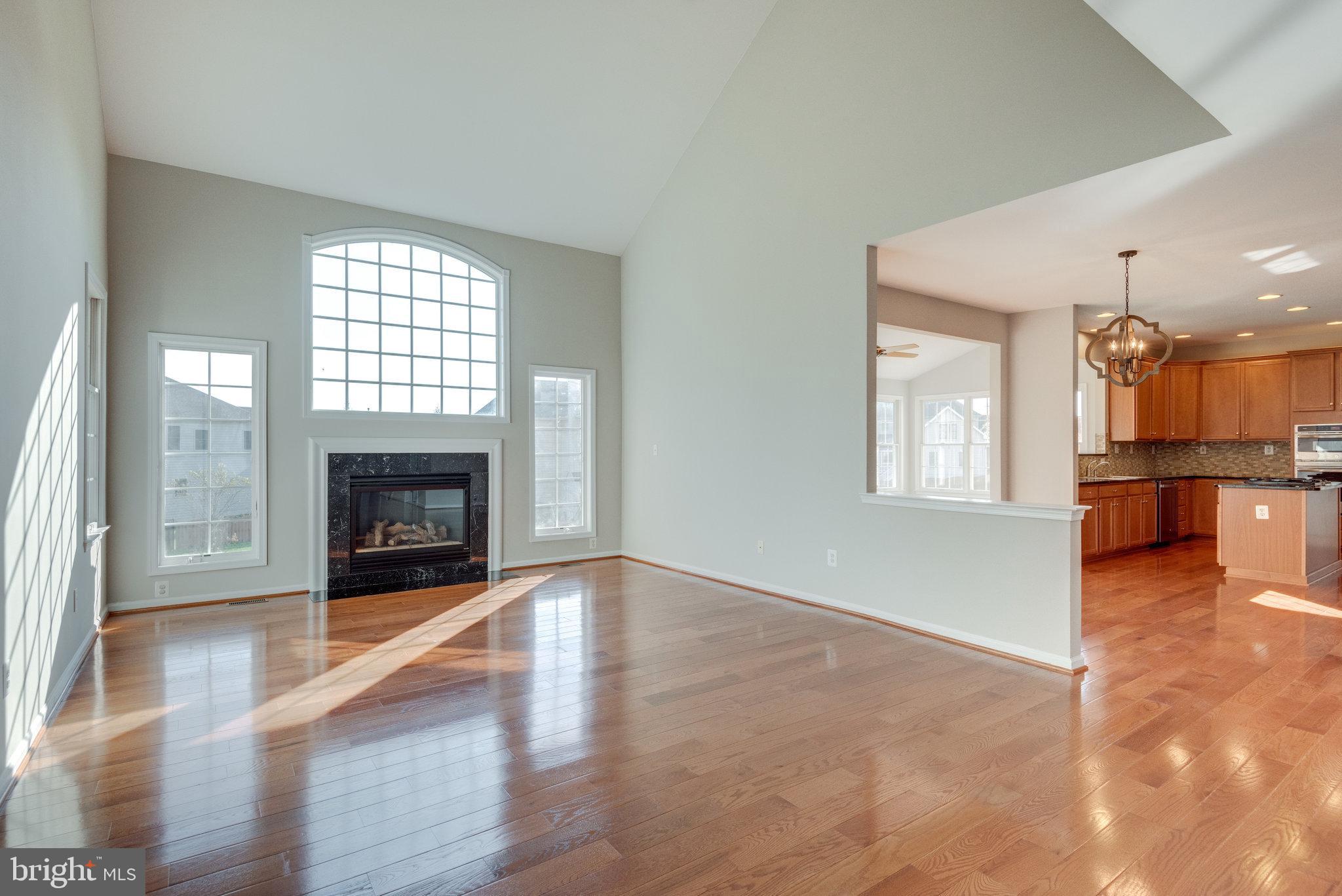 LOUDOUN VALLEY ESTATES - Residential