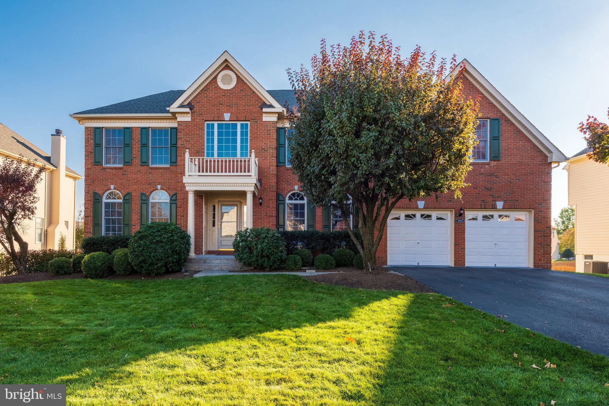 LOUDOUN VALLEY ESTATES - Residential