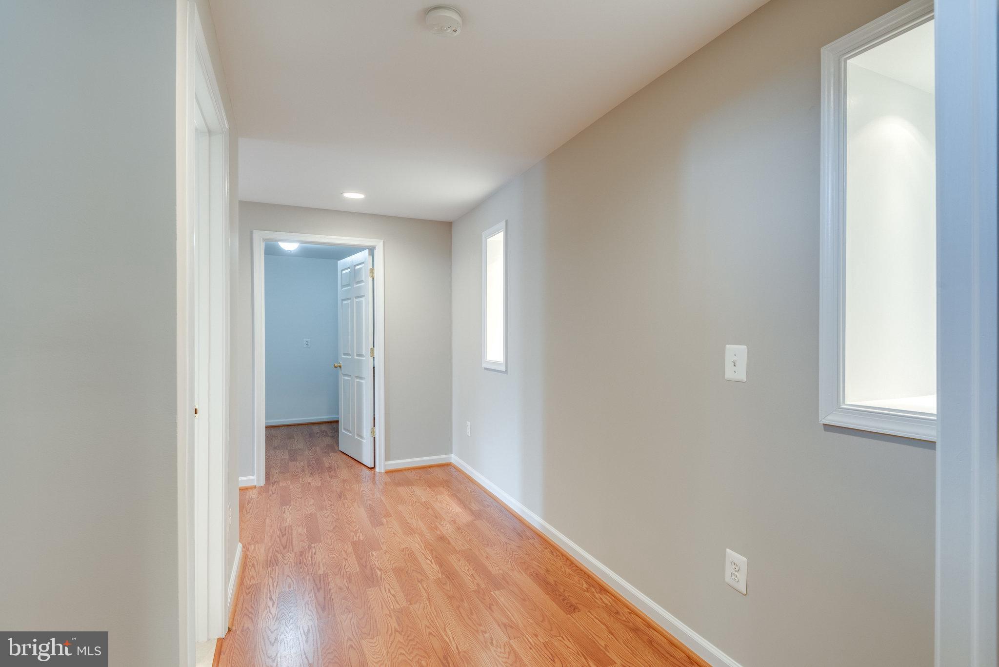 LOUDOUN VALLEY ESTATES - Residential