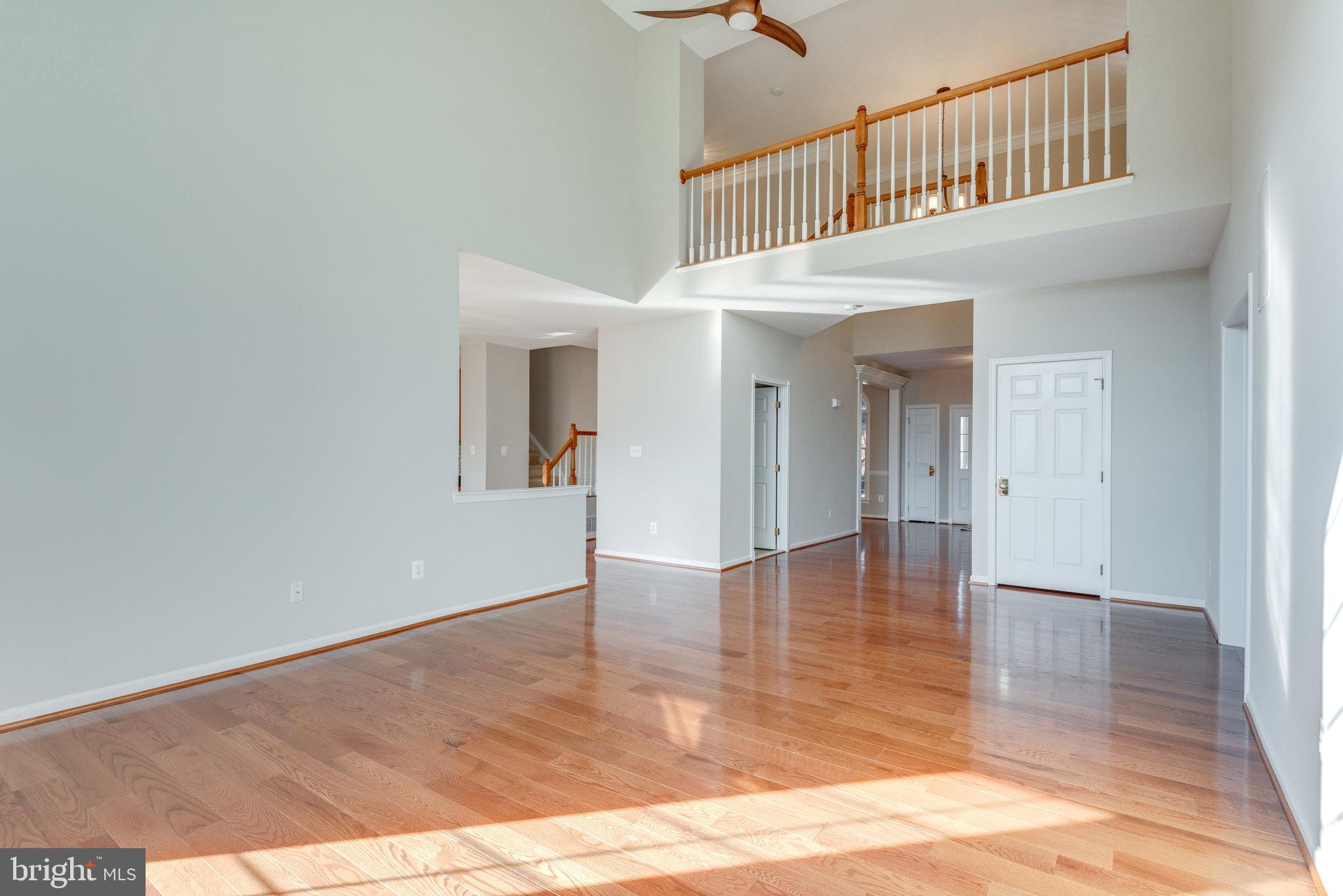 LOUDOUN VALLEY ESTATES - Residential