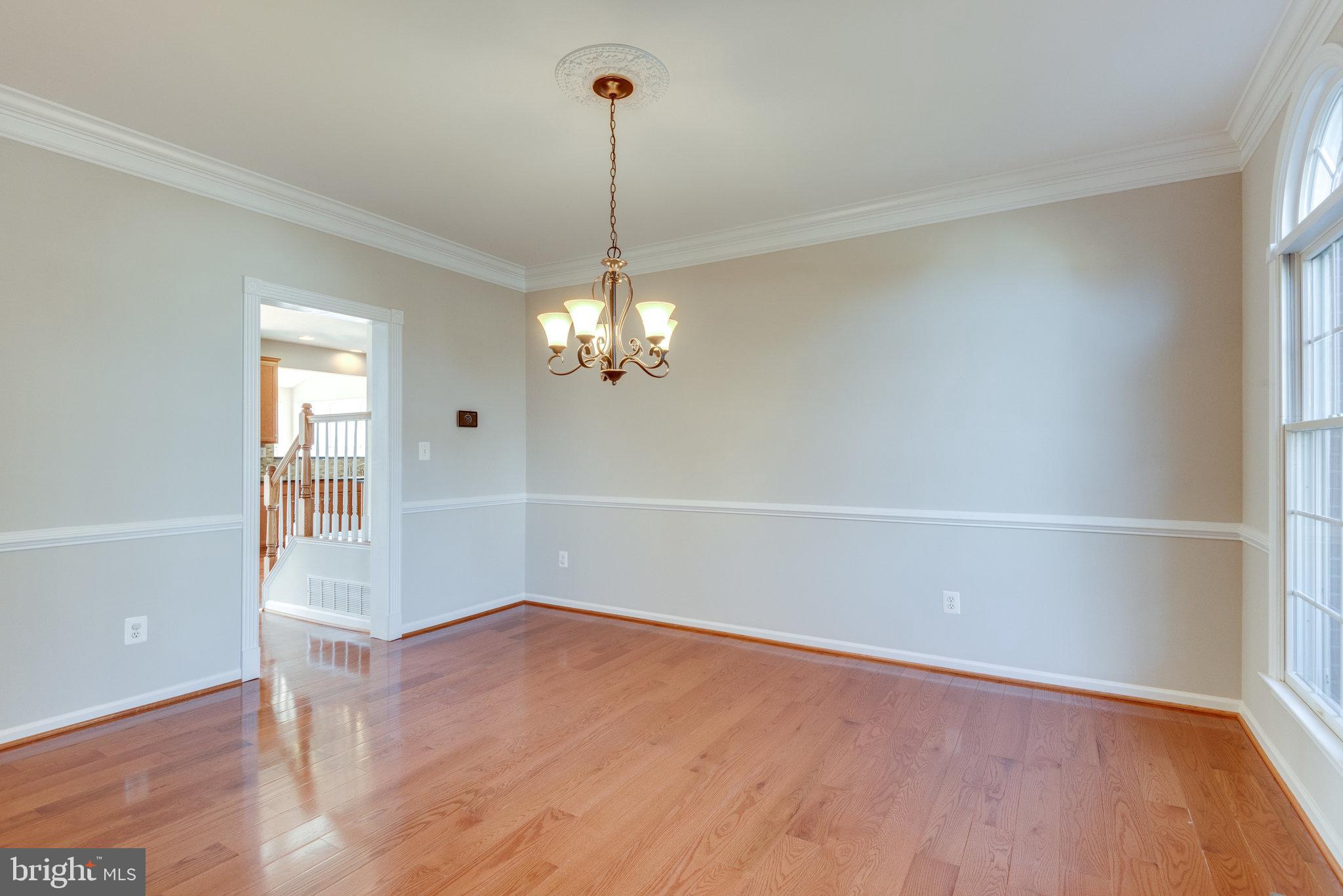 LOUDOUN VALLEY ESTATES - Residential