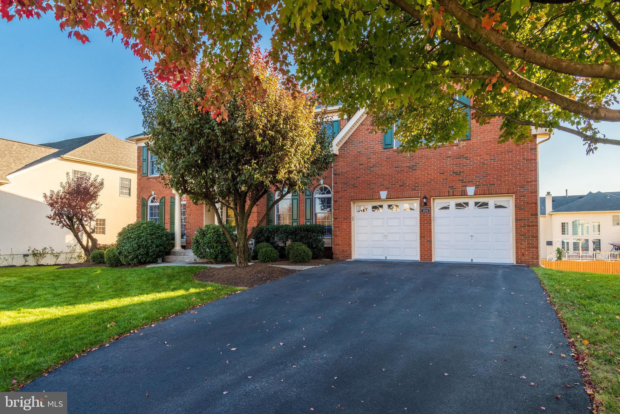 LOUDOUN VALLEY ESTATES - Residential