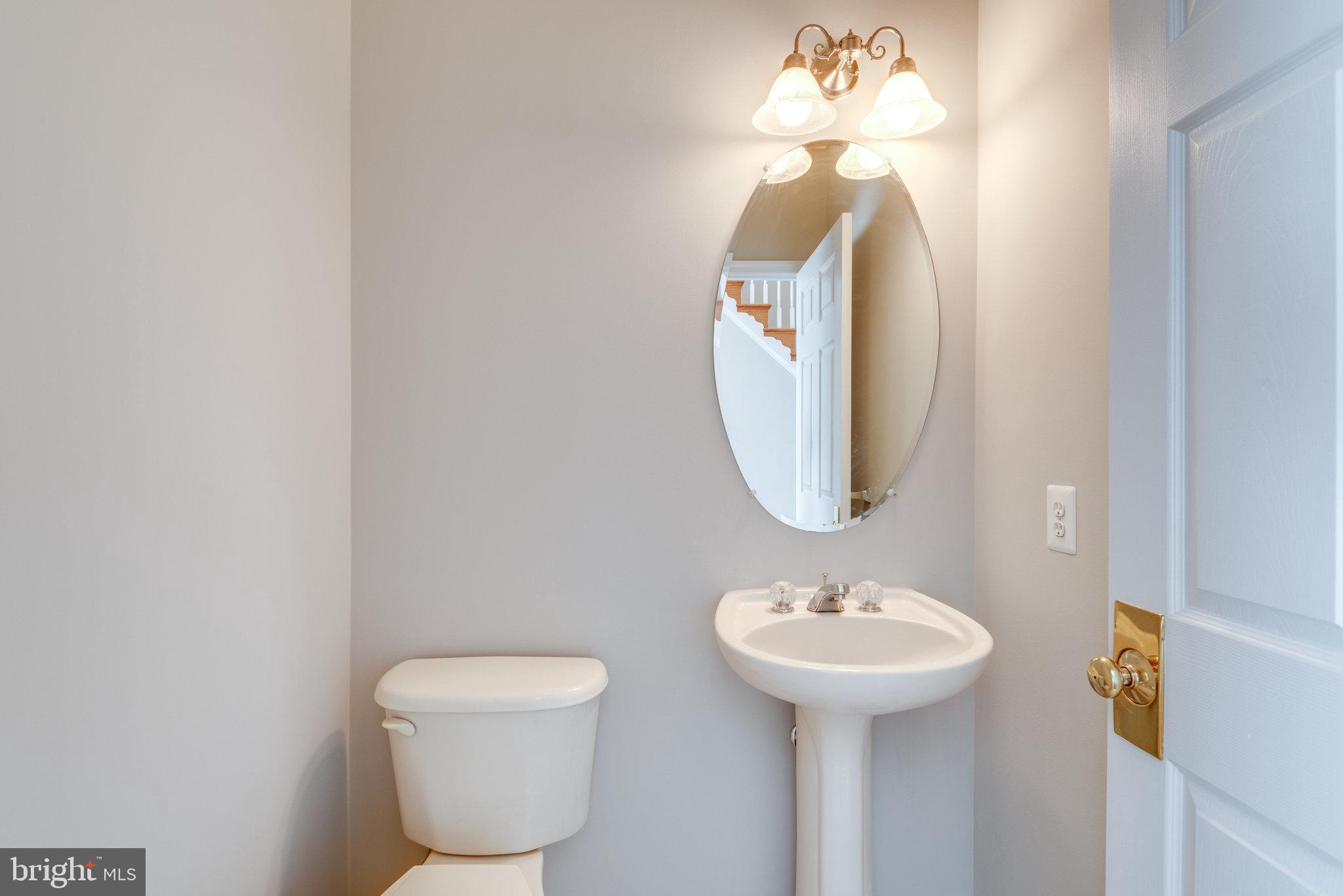 LOUDOUN VALLEY ESTATES - Residential