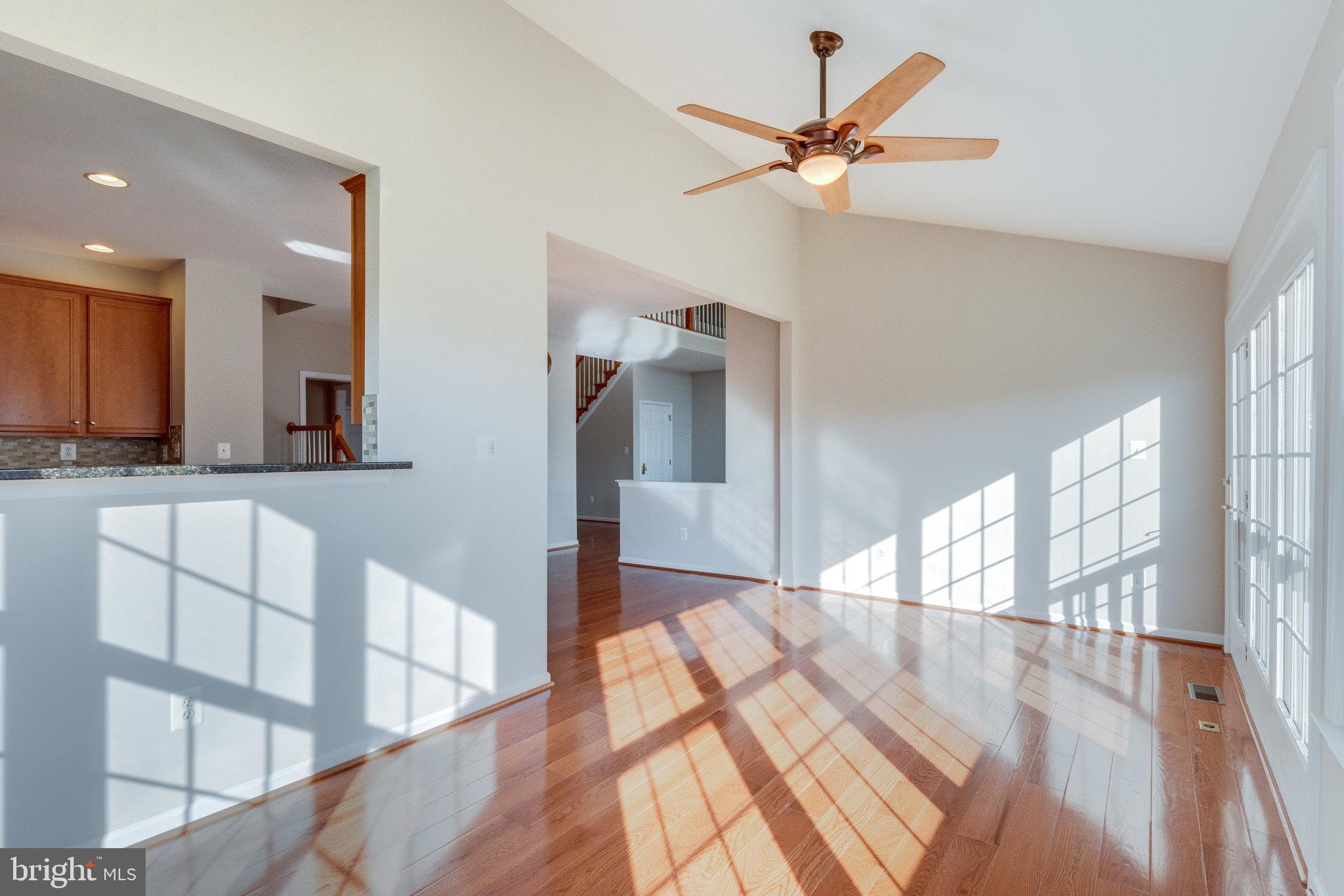 LOUDOUN VALLEY ESTATES - Residential