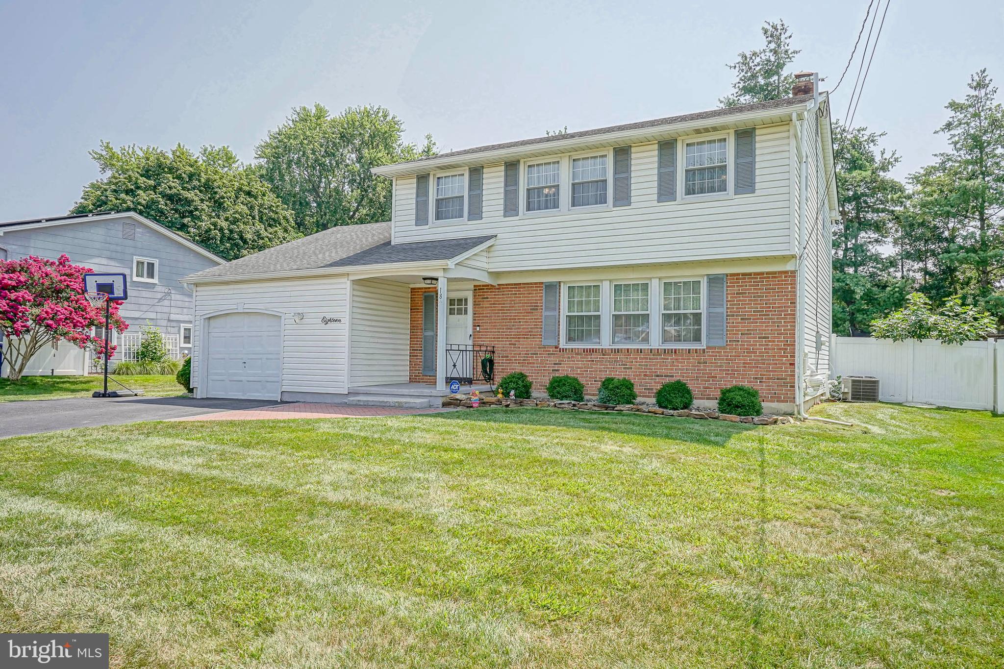 18 WHEELWRIGHT LANE