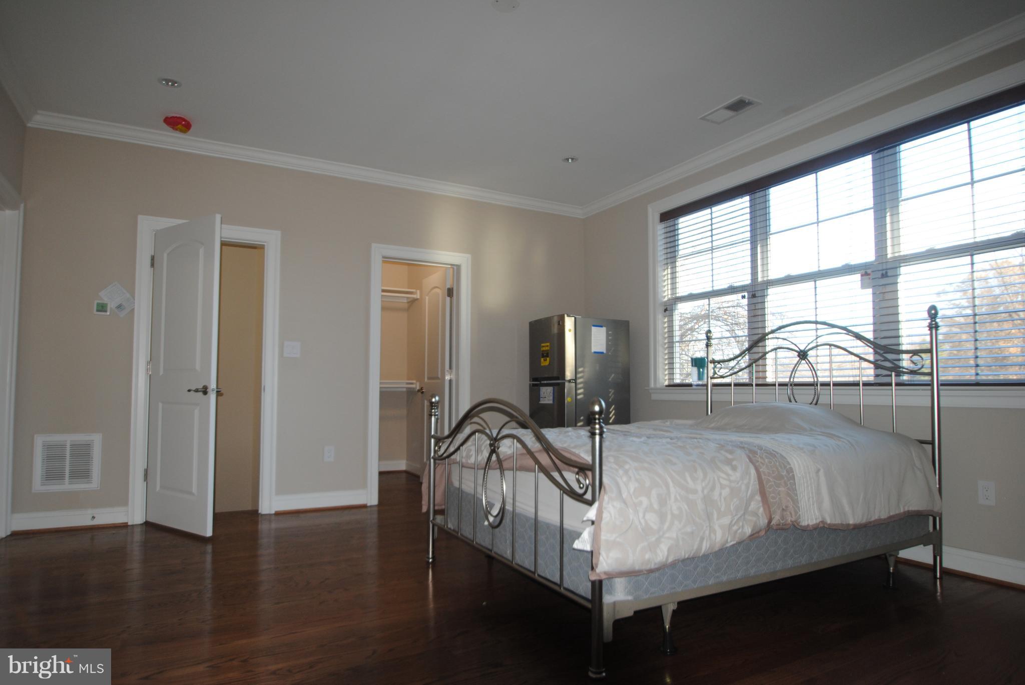 ORCHARD VIEW - Residential Lease