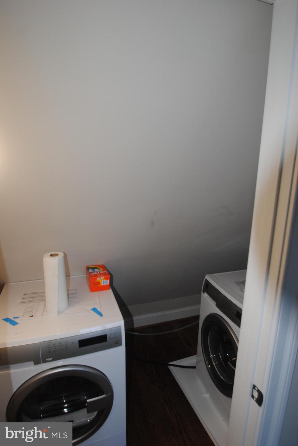 ORCHARD VIEW - Residential Lease