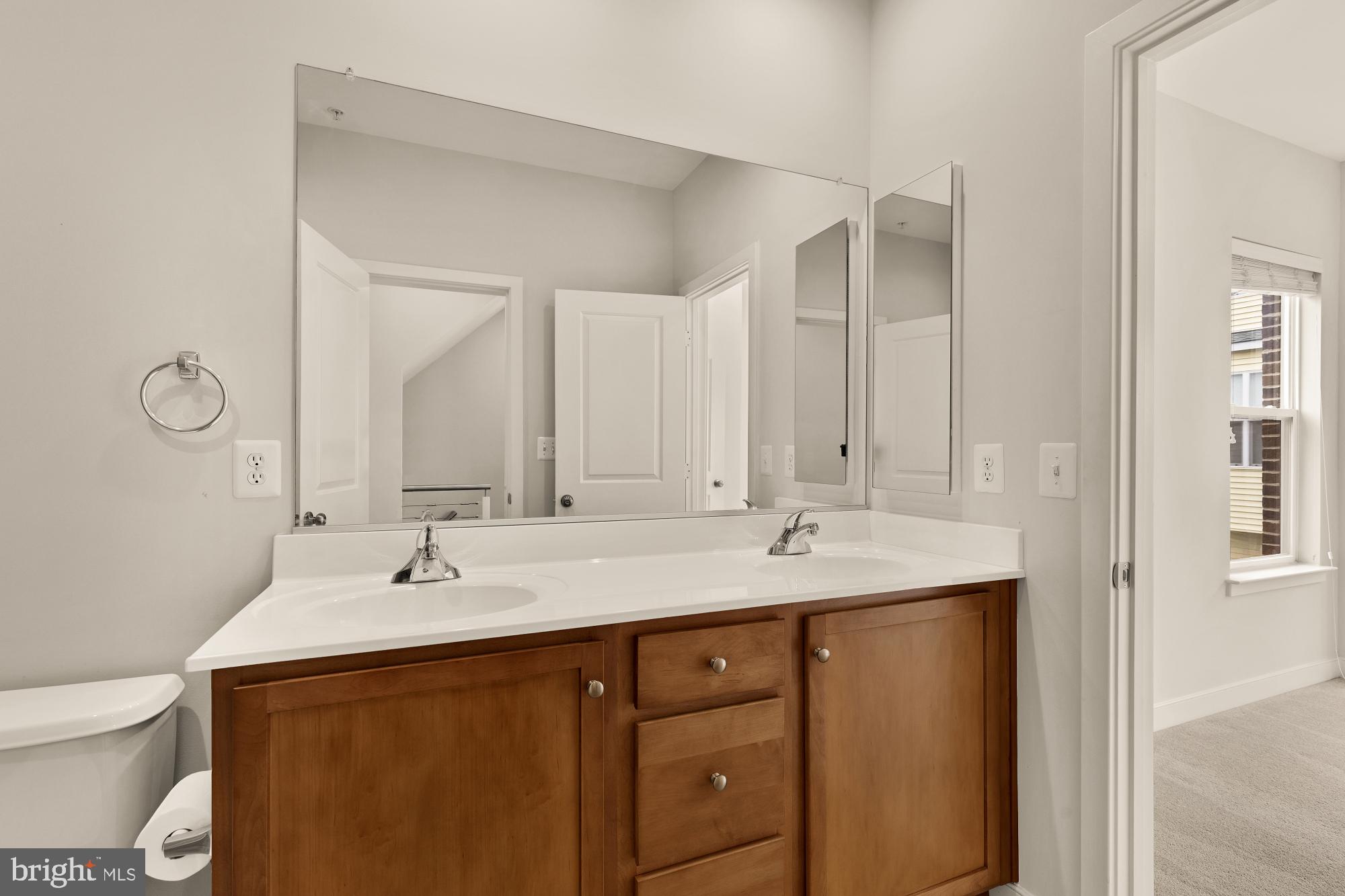 HYATTSVILLE - Residential Lease