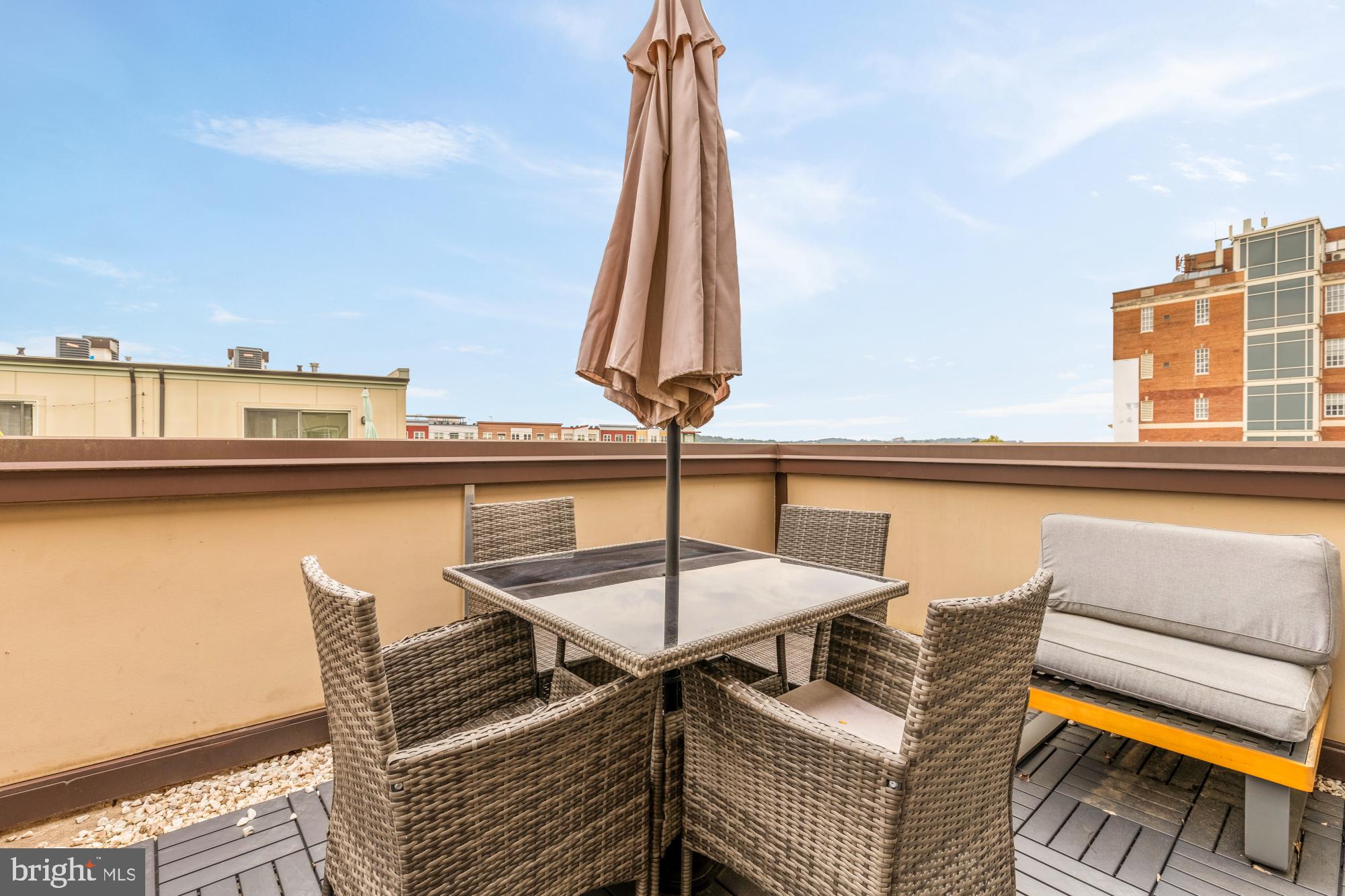 HYATTSVILLE - Residential Lease