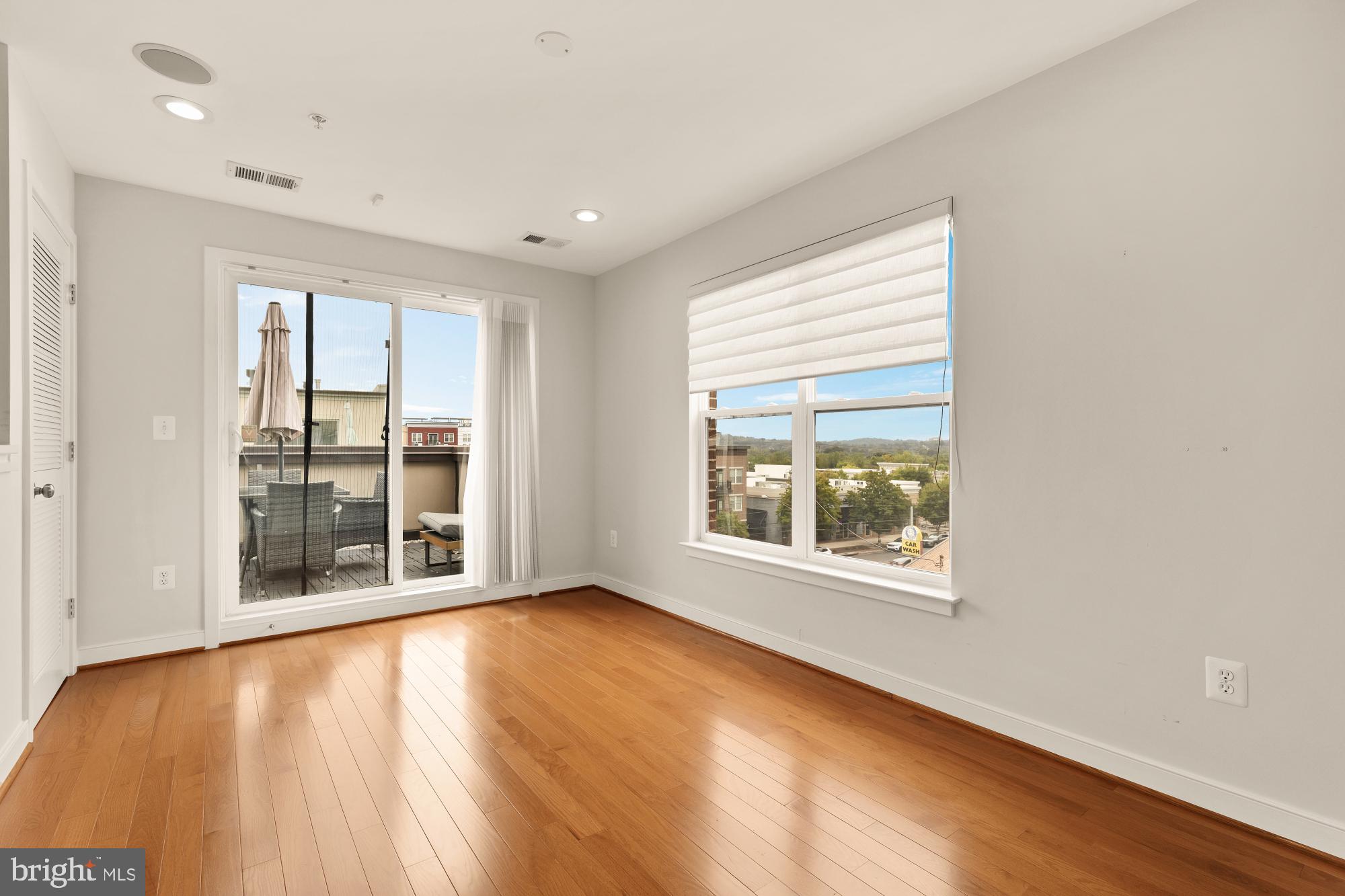 HYATTSVILLE - Residential Lease