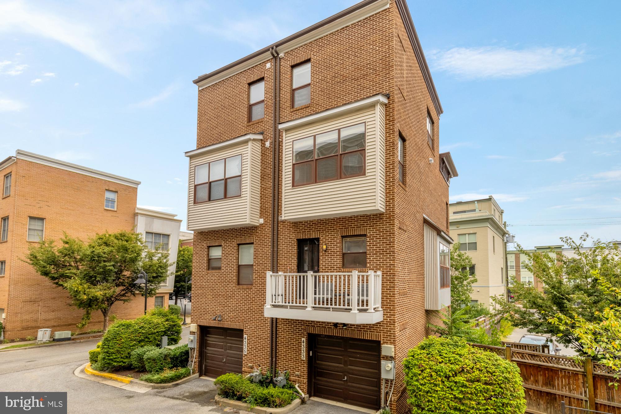 HYATTSVILLE - Residential Lease