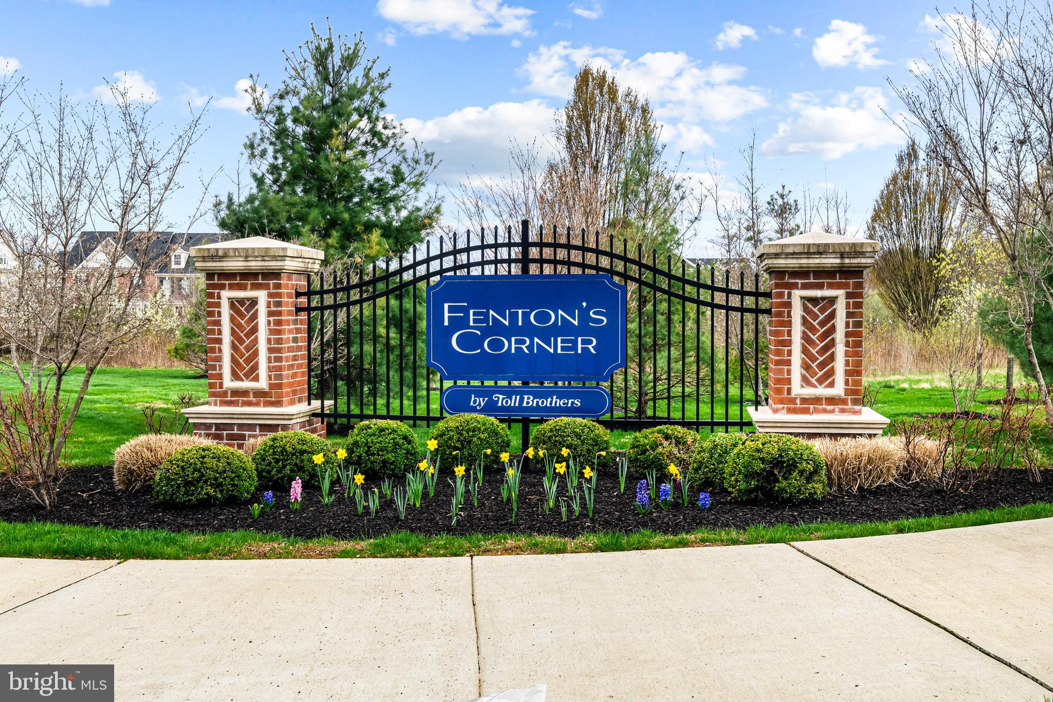 FENTONS CORNER - Residential