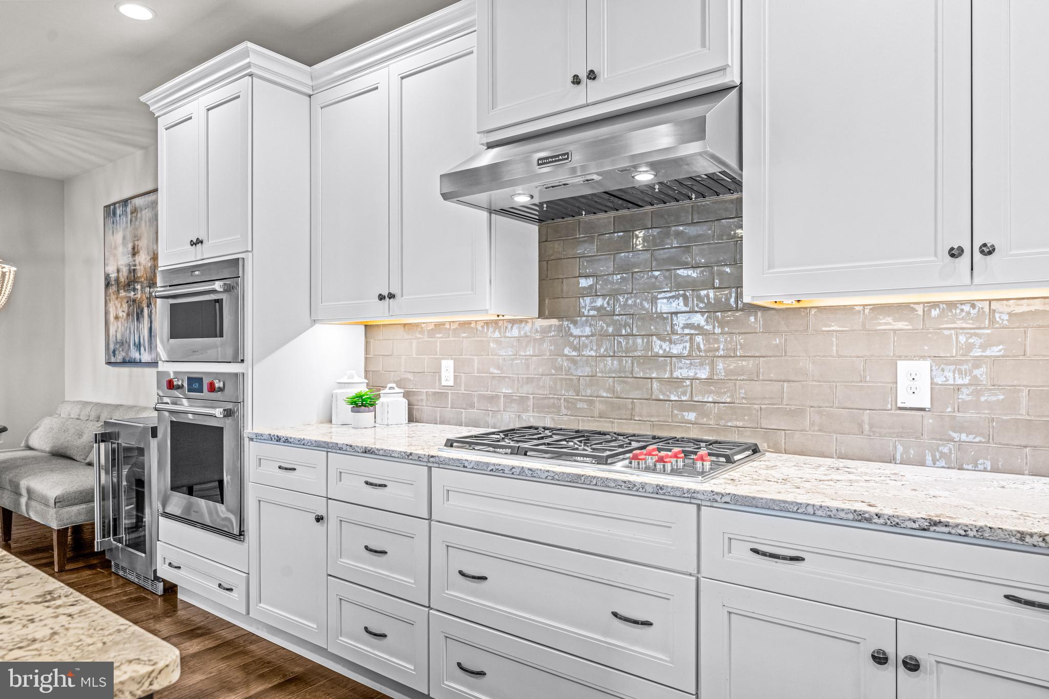 FENTONS CORNER - Residential