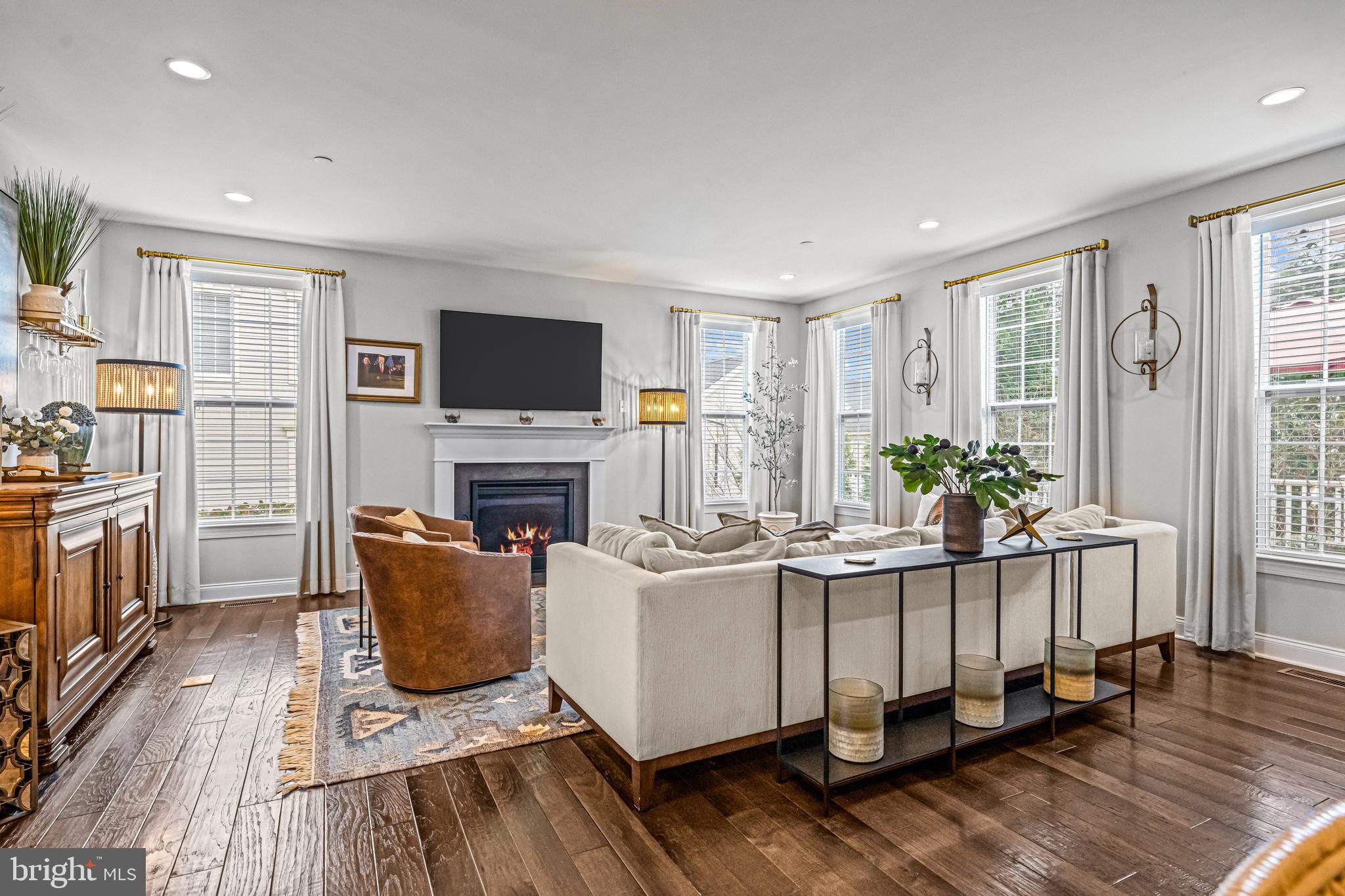 FENTONS CORNER - Residential