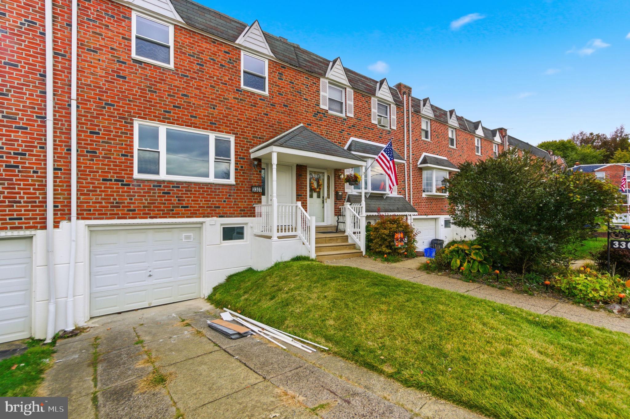 PARKWOOD - Residential Lease