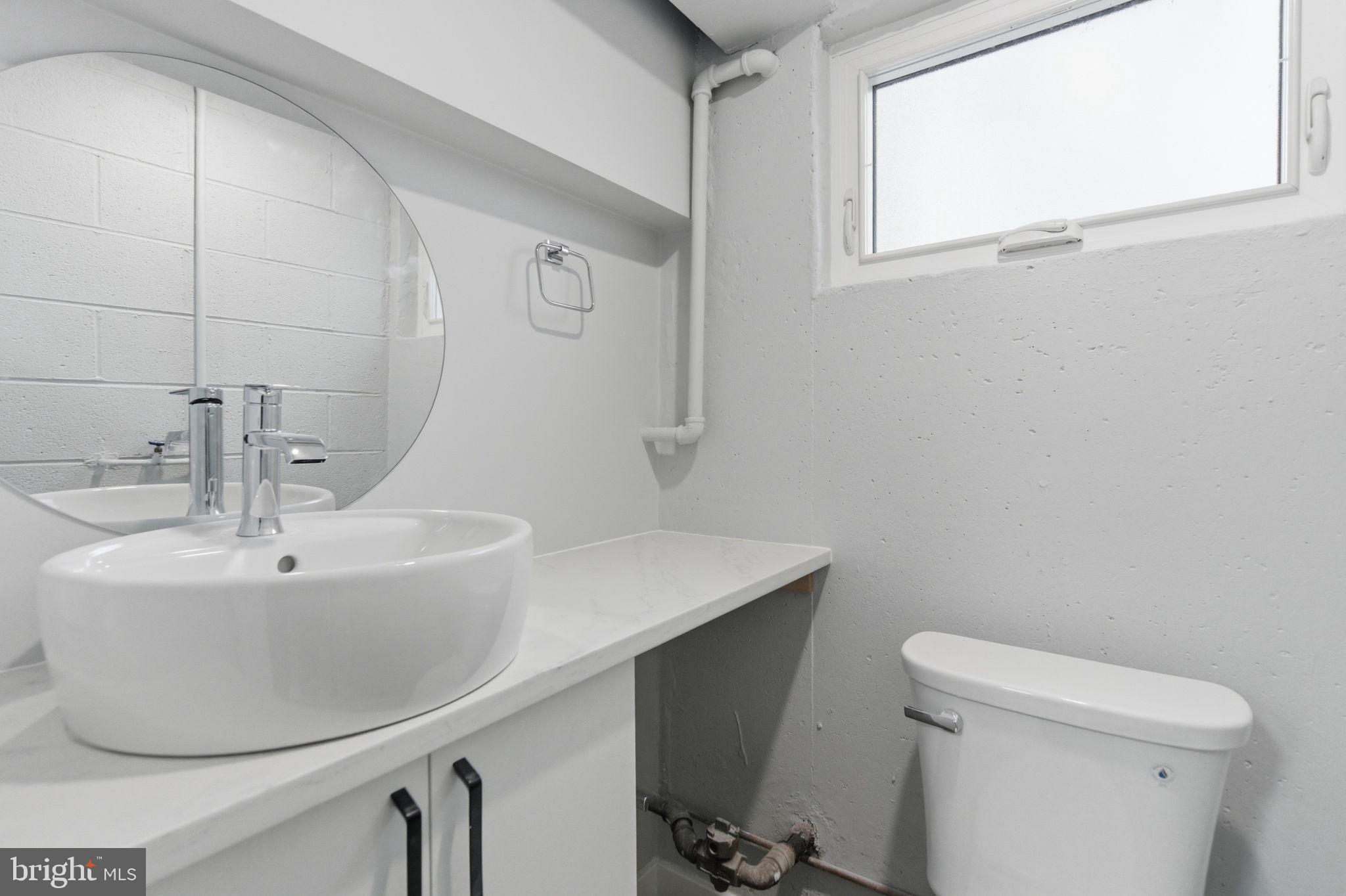 PARKWOOD - Residential Lease