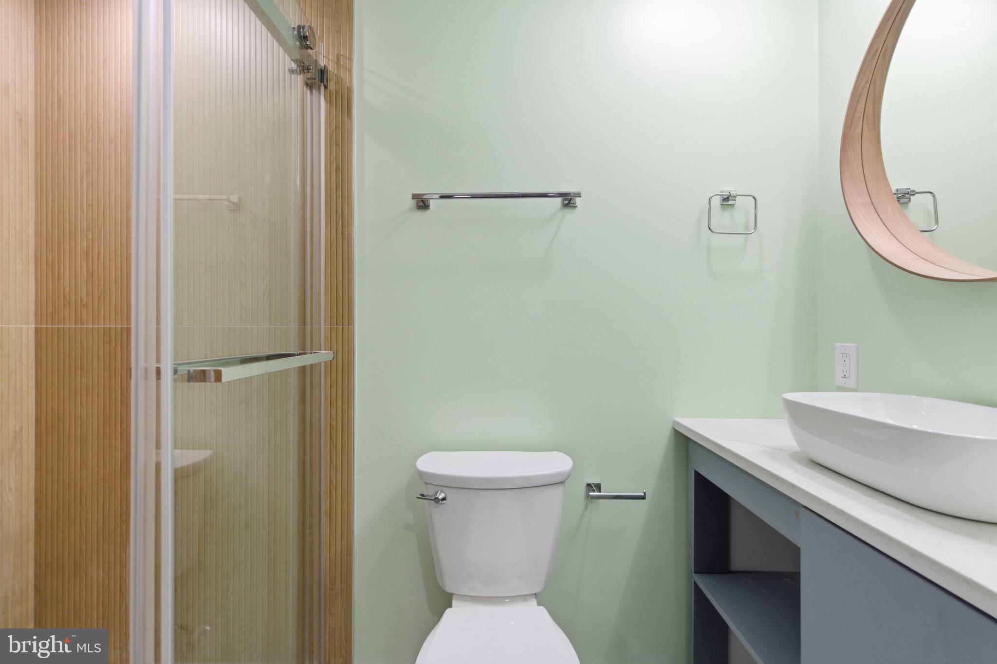 PARKWOOD - Residential Lease