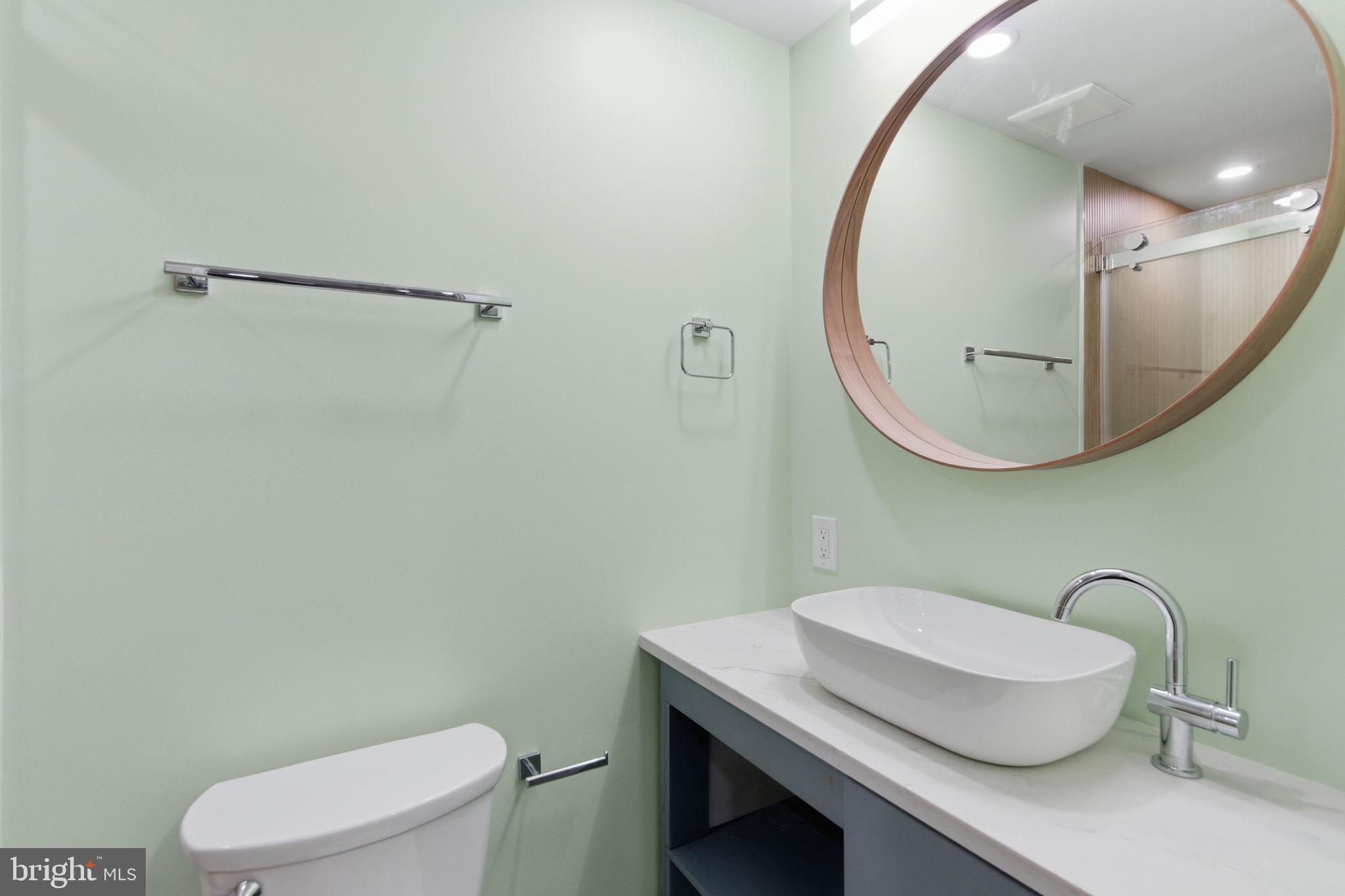 PARKWOOD - Residential Lease