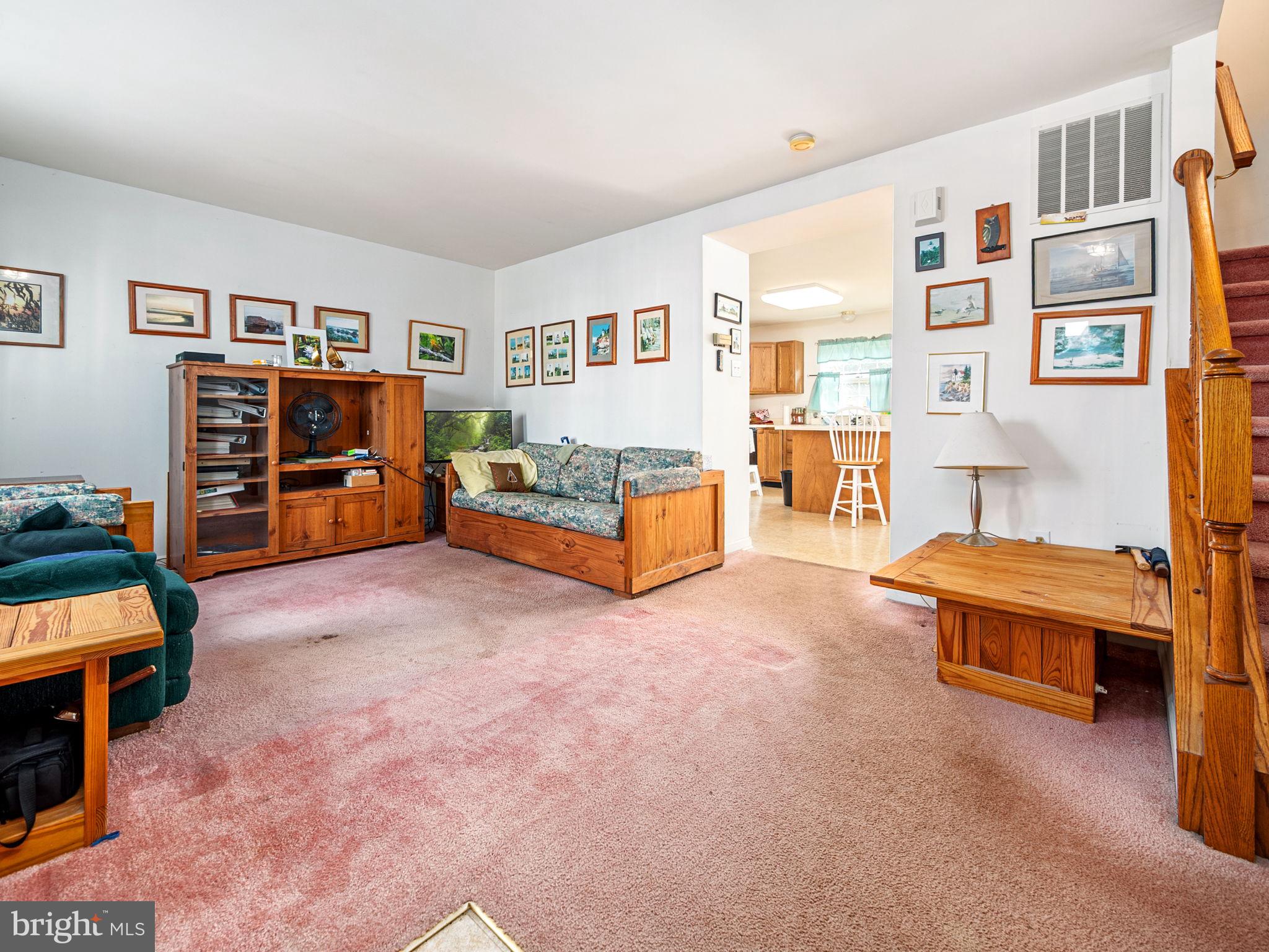 3437 WESTVIEW DRIVE
