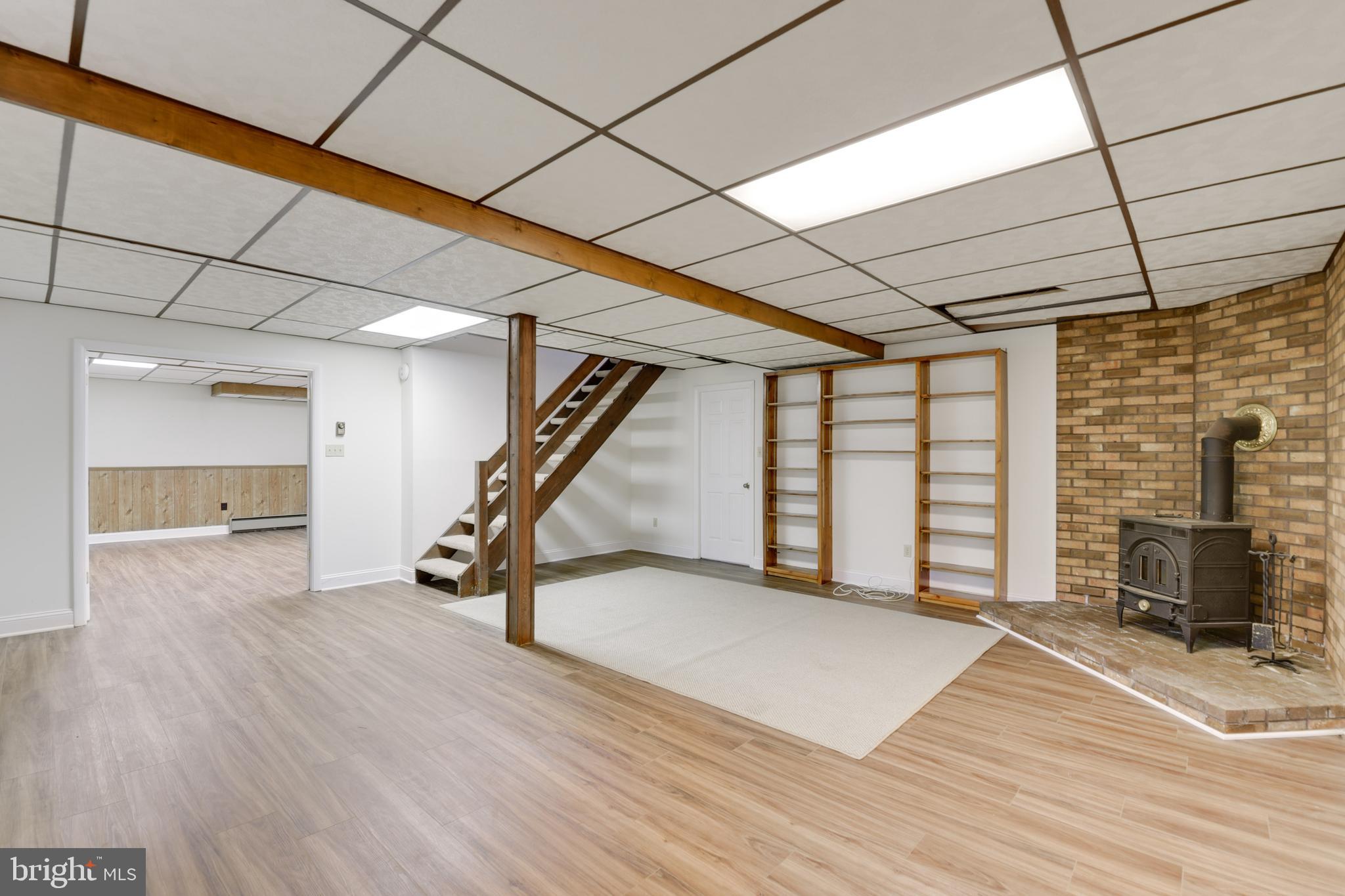 PERRING WOODS - Residential