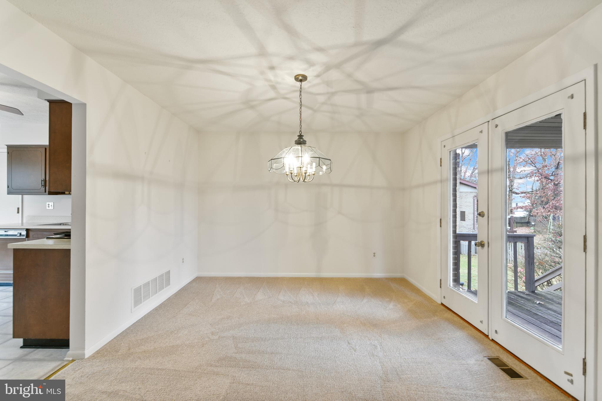 PERRING WOODS - Residential