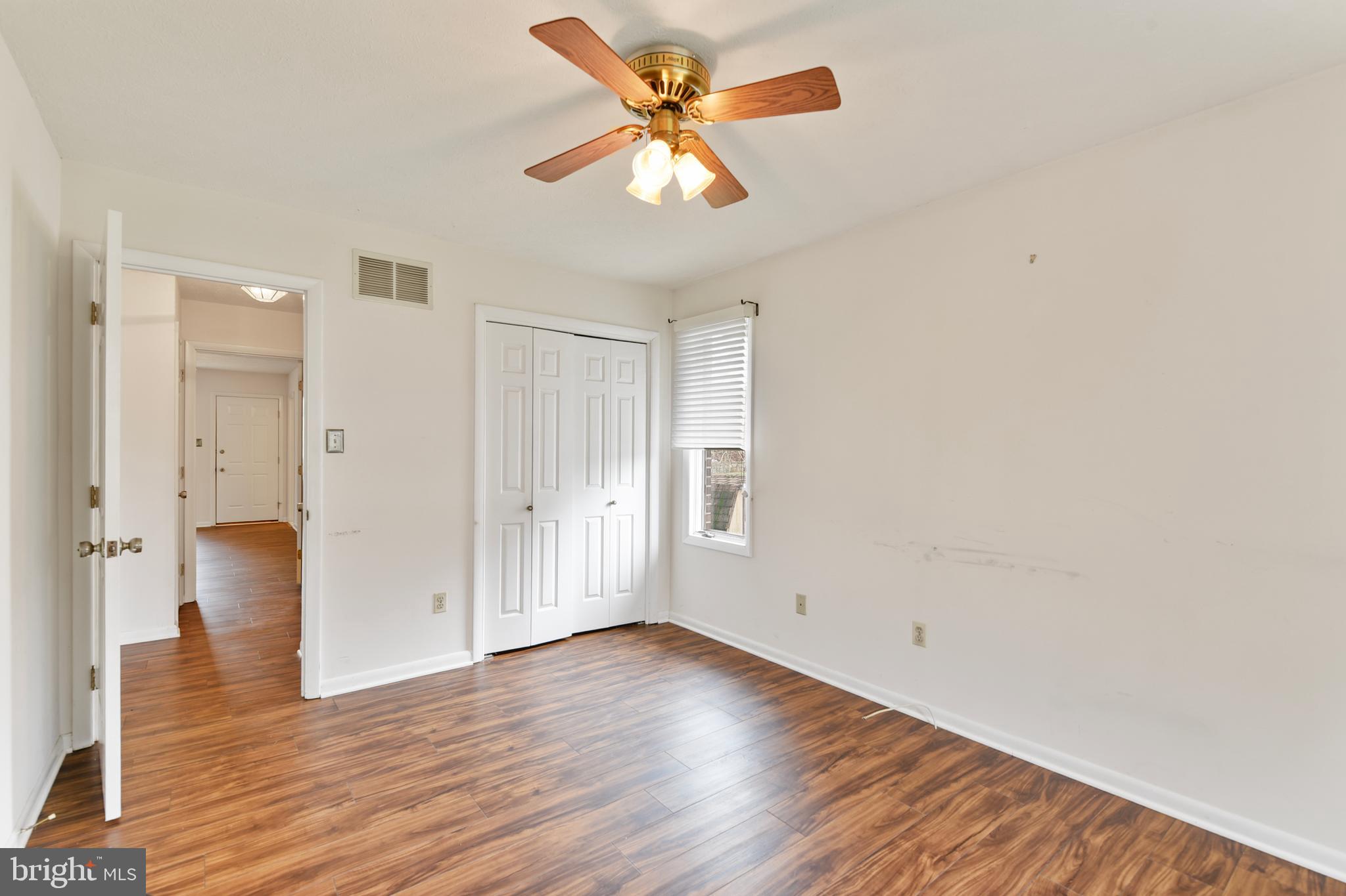 PERRING WOODS - Residential