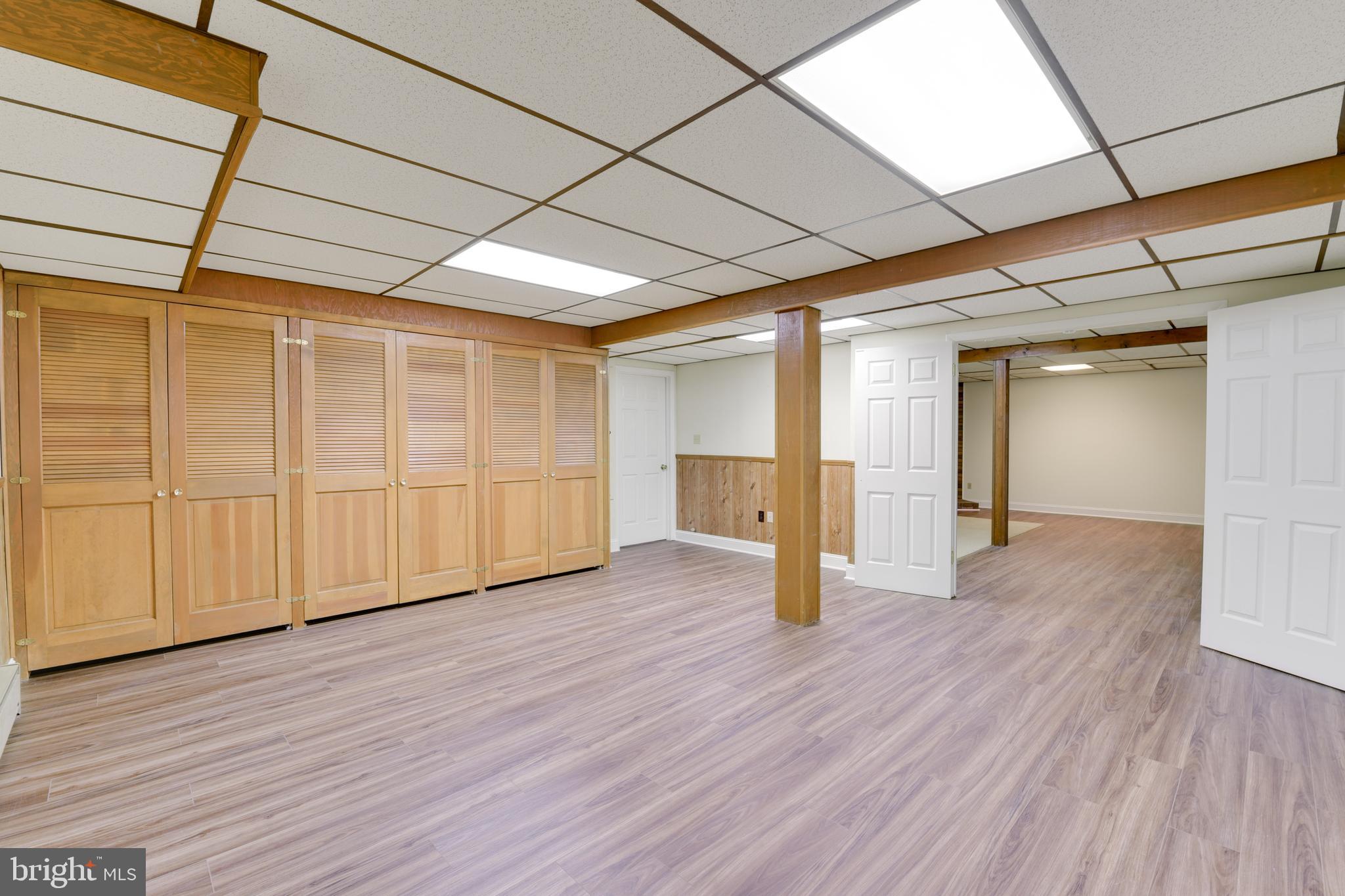 PERRING WOODS - Residential