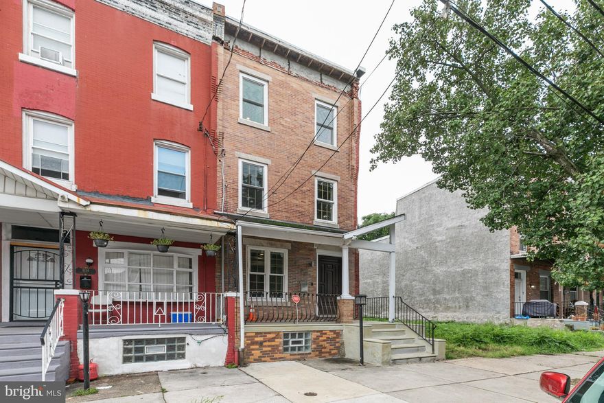 Renovated in 2019, this duplex has a spacious 1BD/1BA with a large rear yard and a bi-level unit with 3BD/2BA. Walking into Unit 1, you are greeted with a beautiful living room and kitchen space with hardwood floors, high ceilings, and recessed lighting. Down the hall, you will find a spacious bedroom, a lovely updated bathroom, and a huge backyard ready to be turned into an outdoor oasis. This unit also has a finished basement with space for both entertaining and a home office or gym. Unit 2 is a bi-level space with two spacious bedrooms and an extra room for a nursery or home office. The master bedroom has tray lighting and a fabulous custom walk-in closet. The kitchen has been beautifully updated with granite countertops, sleek dark cabinets, and a breakfast bar for family meals. This unit also has a large laundry room and the potential to add a balcony off the third floor. The possibilities are endless with this property, and is a great opportunity for a rental income. You can live in the spacious second unit and rent or Airbnb the first-floor unit.