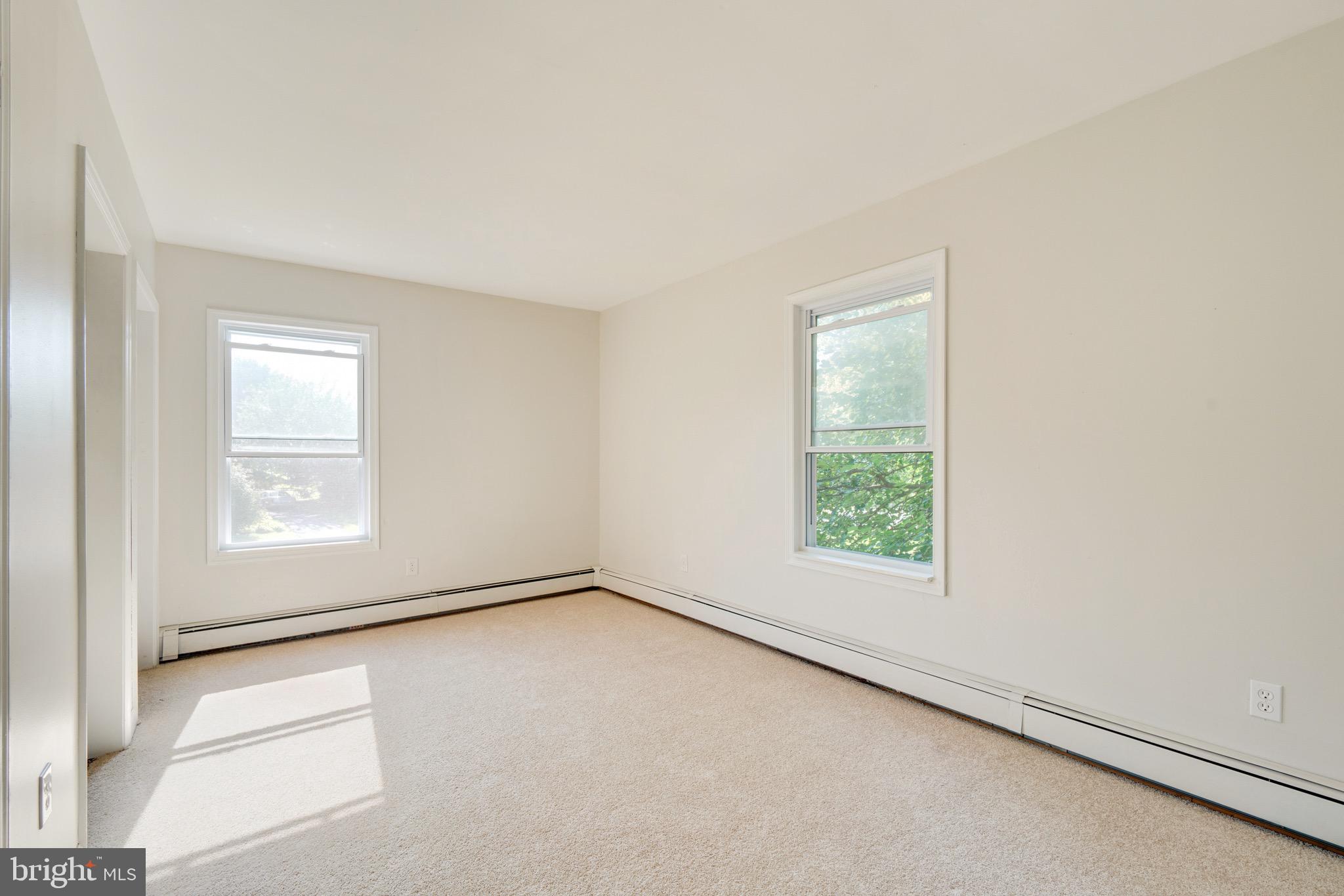 ROCK HALL - Residential