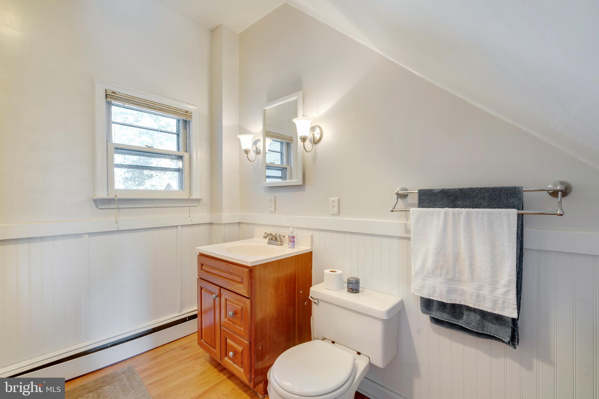 ROCK HALL - Residential