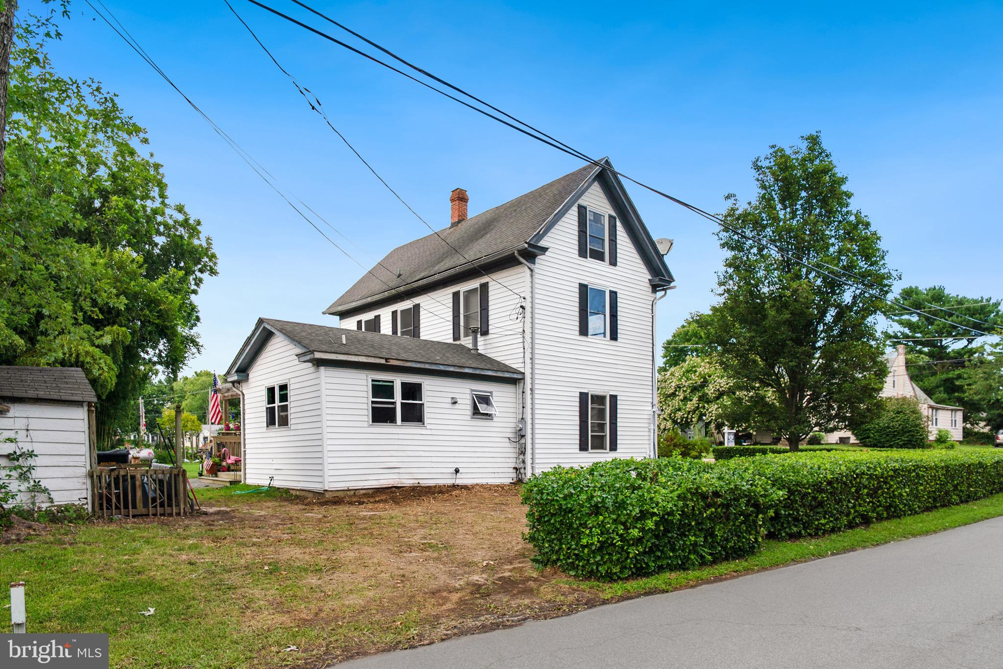 ROCK HALL - Residential