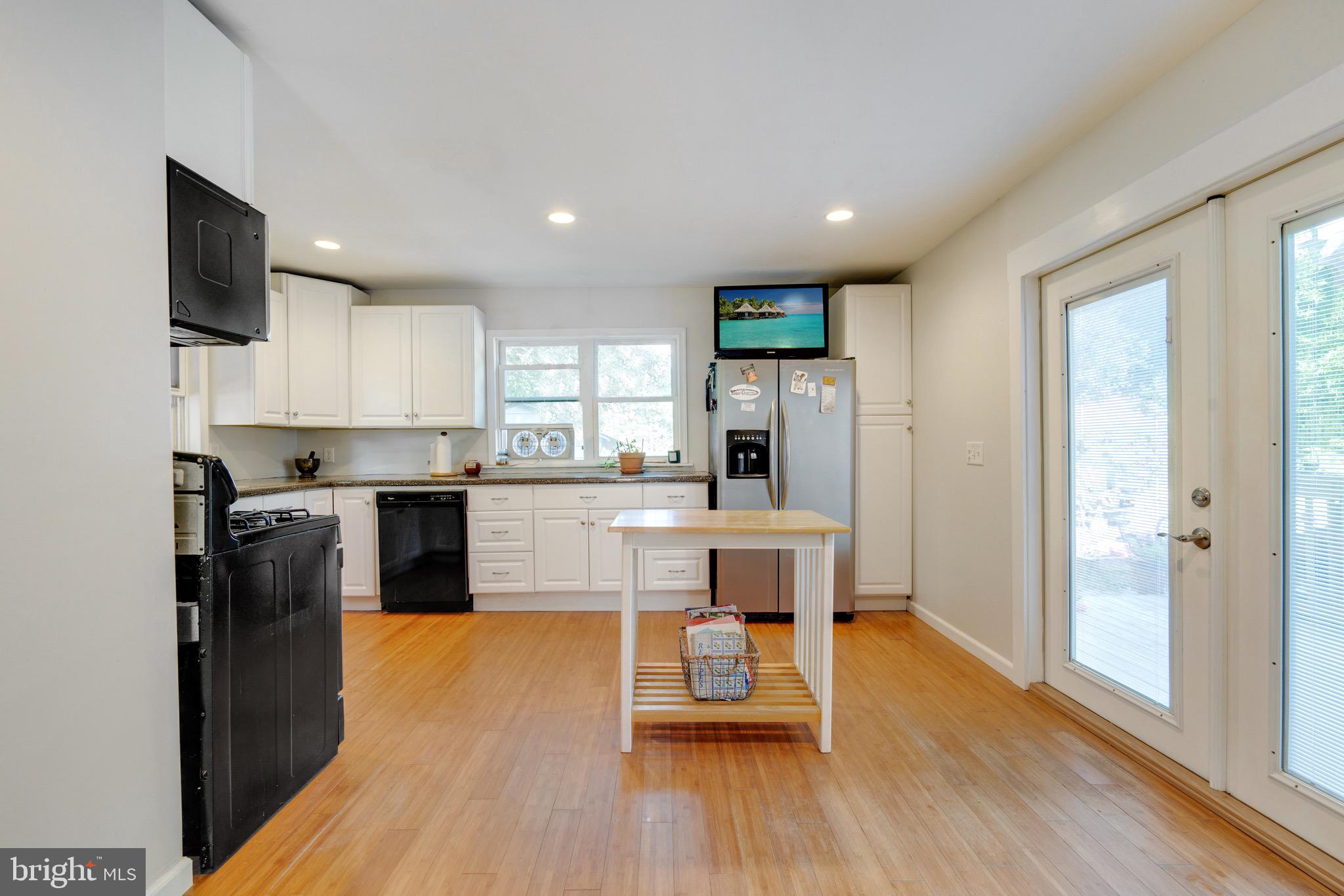 ROCK HALL - Residential