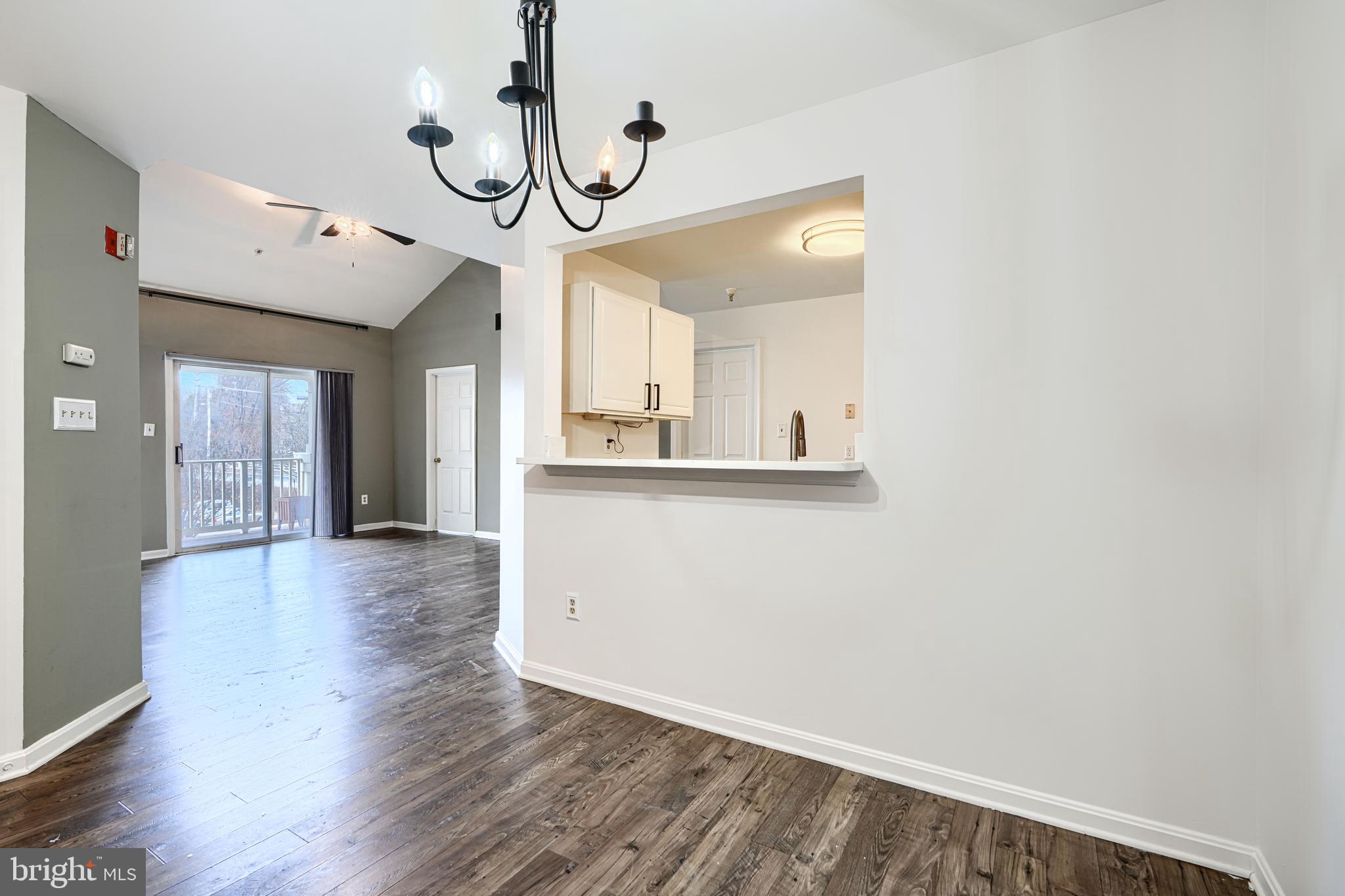 STONE RIDGE - Residential