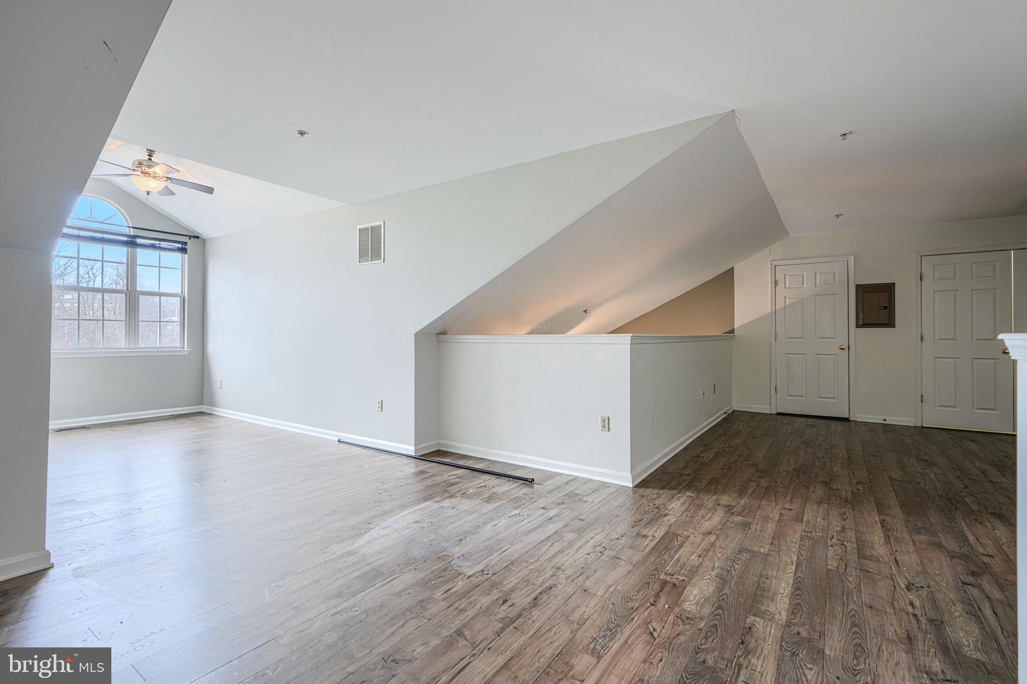 STONE RIDGE - Residential