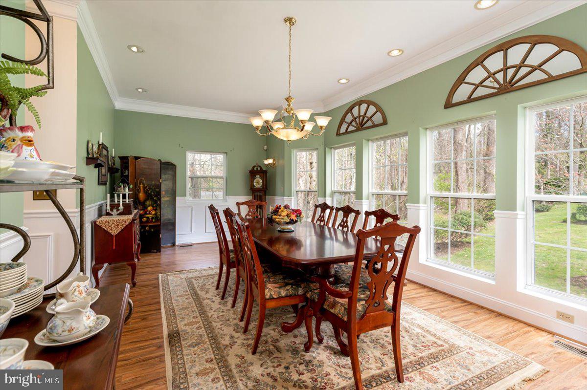 HOLLAND CLIFF SHORES - Residential