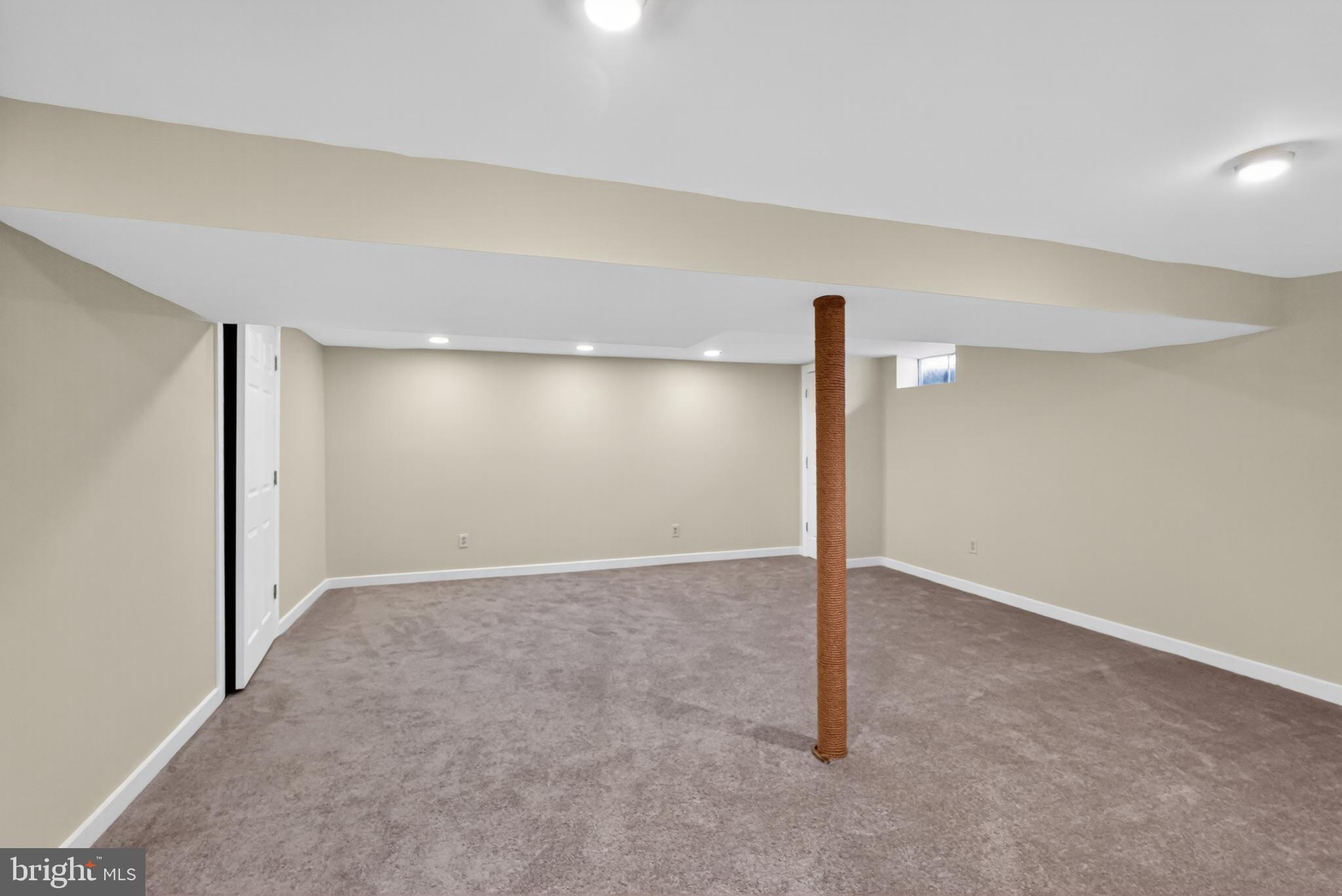 LEXINGTON FARMS - Residential