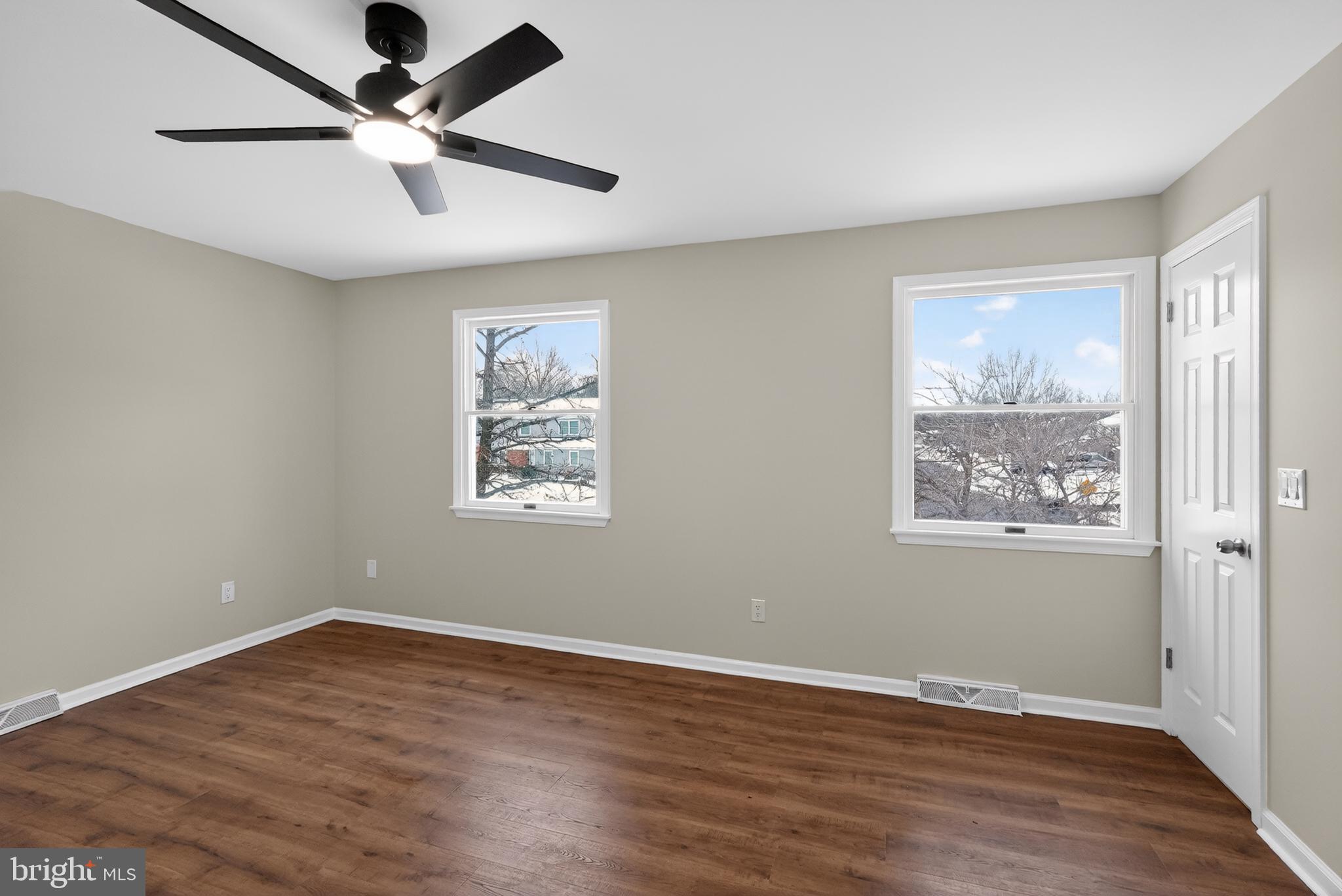 LEXINGTON FARMS - Residential