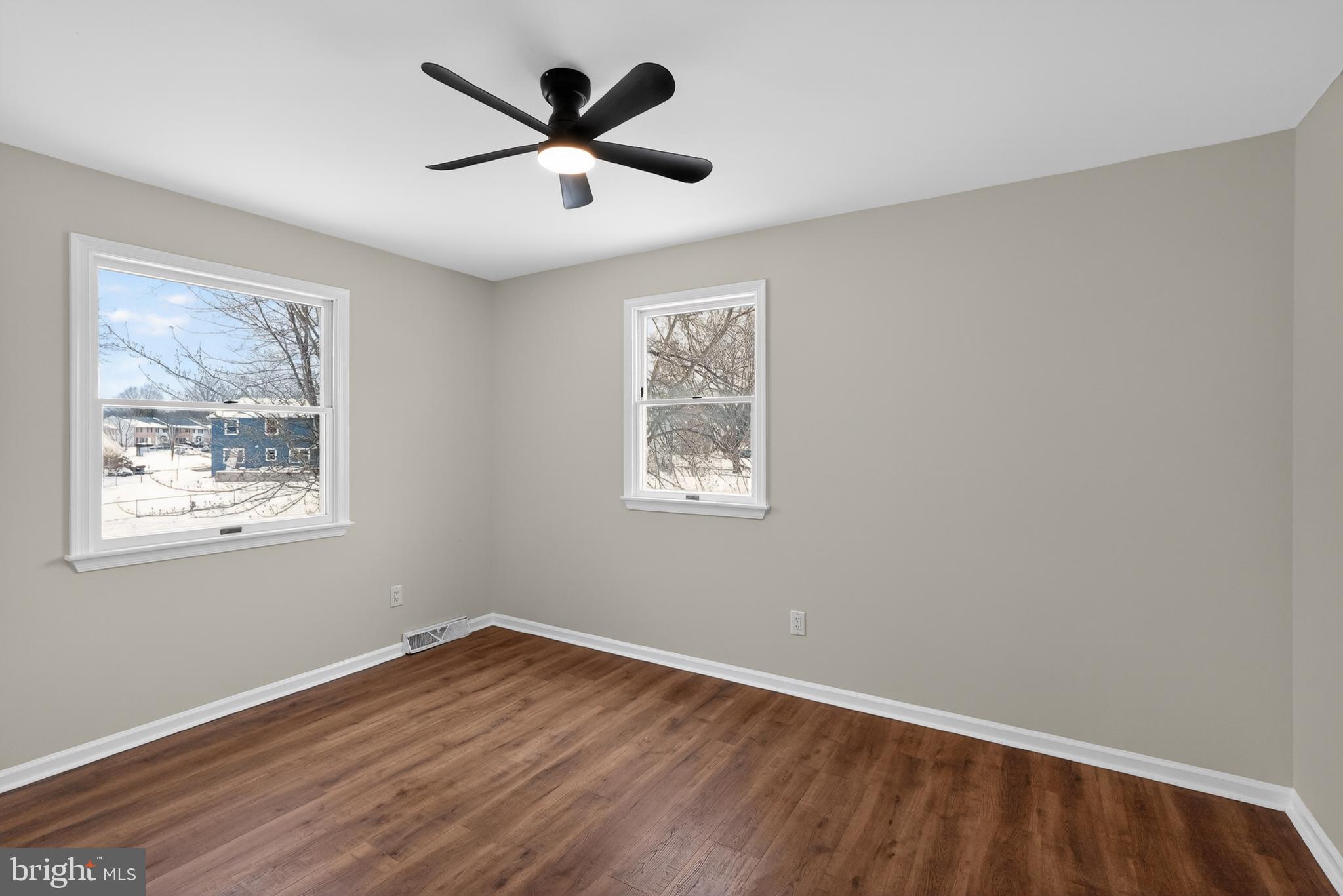 LEXINGTON FARMS - Residential