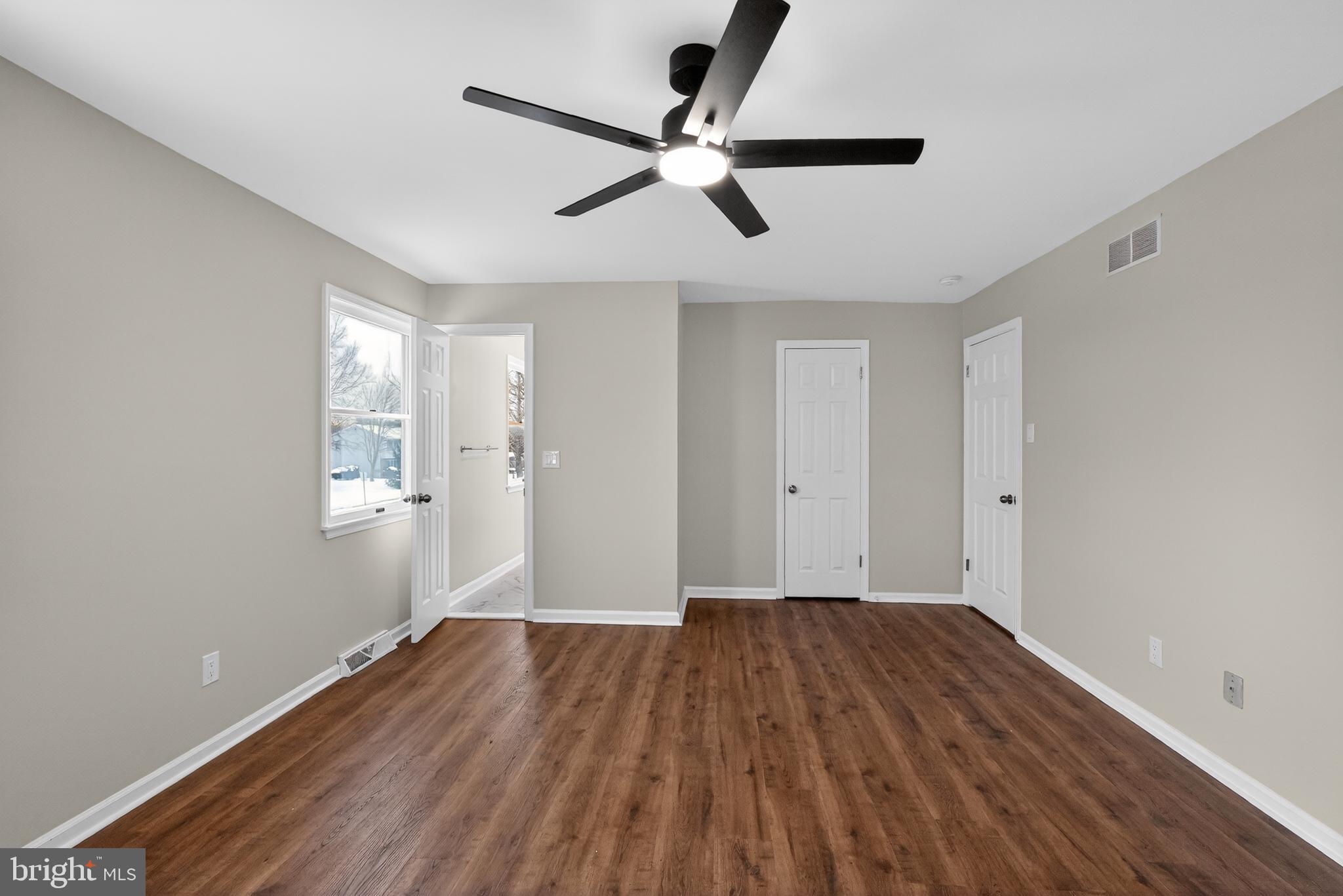 LEXINGTON FARMS - Residential