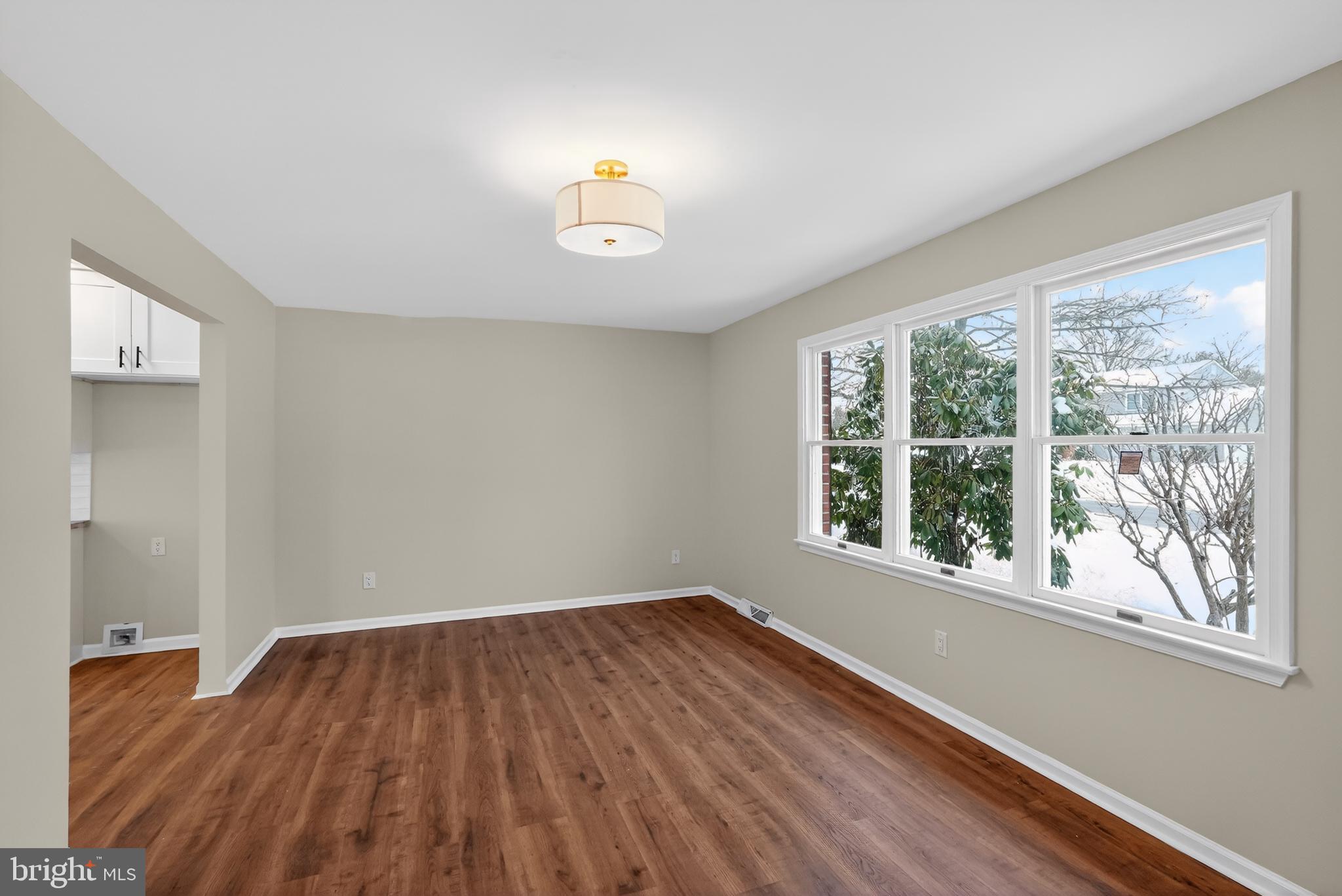 LEXINGTON FARMS - Residential