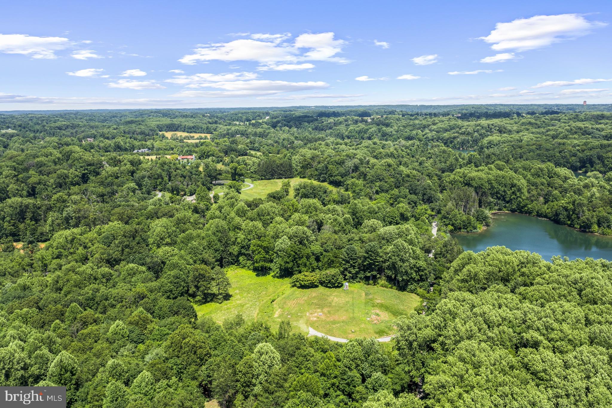 1601 HILLSIDE MILL ROAD