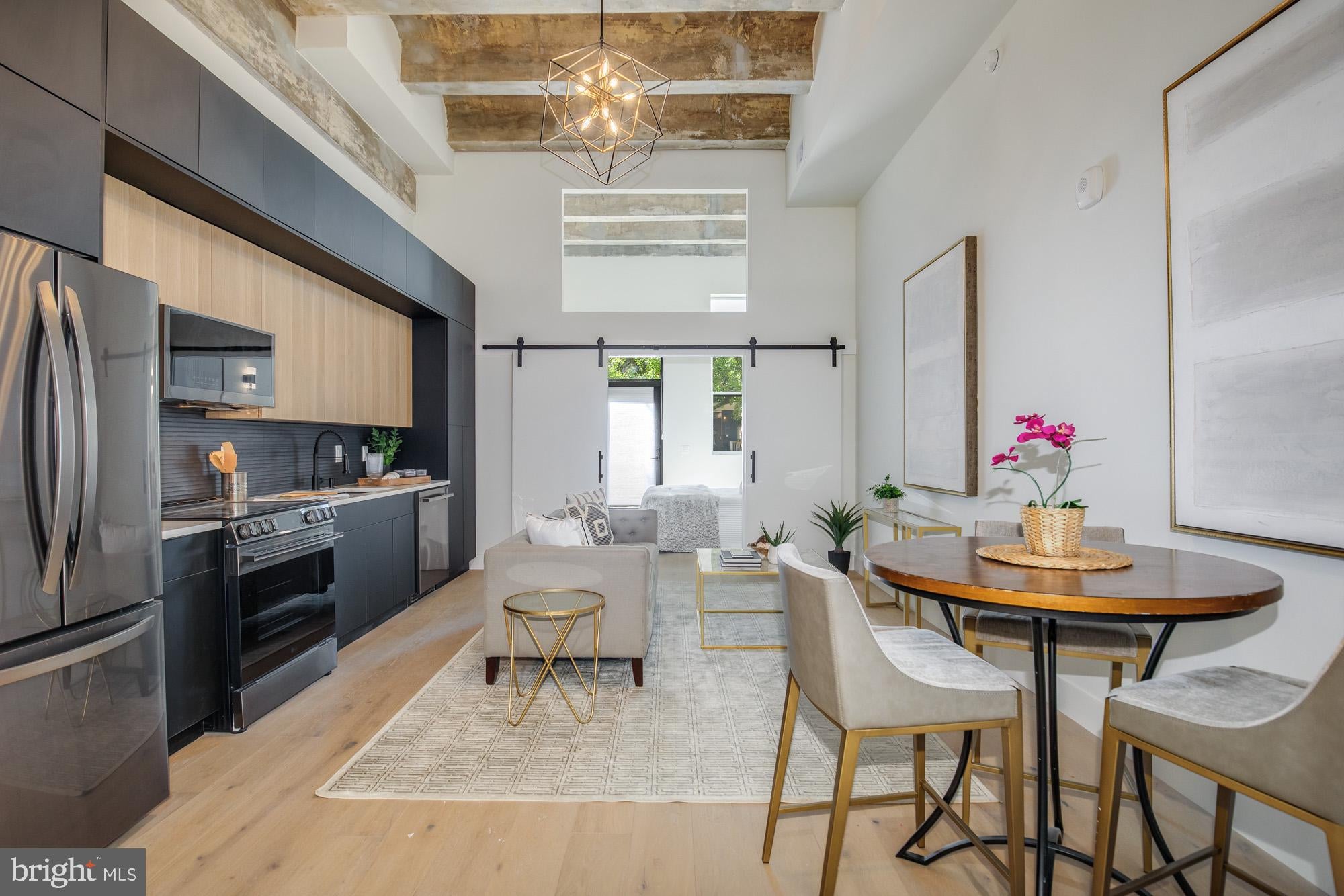 901 3RD STREET NE 105