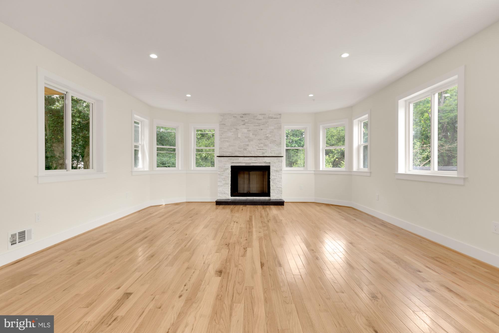 PT ROCKVILLE TWN RES 1 - Residential