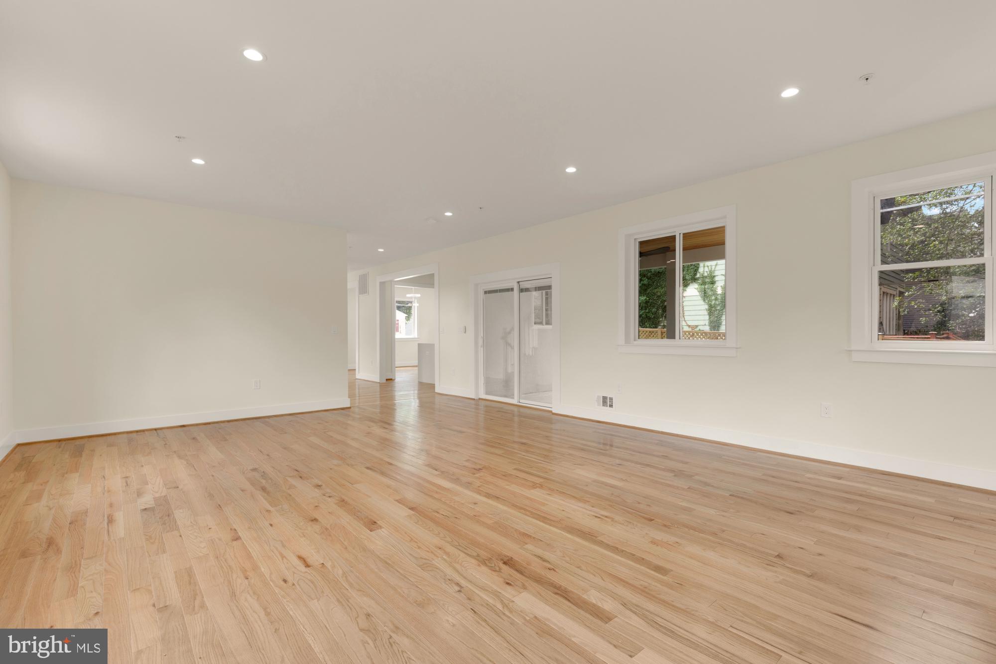 PT ROCKVILLE TWN RES 1 - Residential