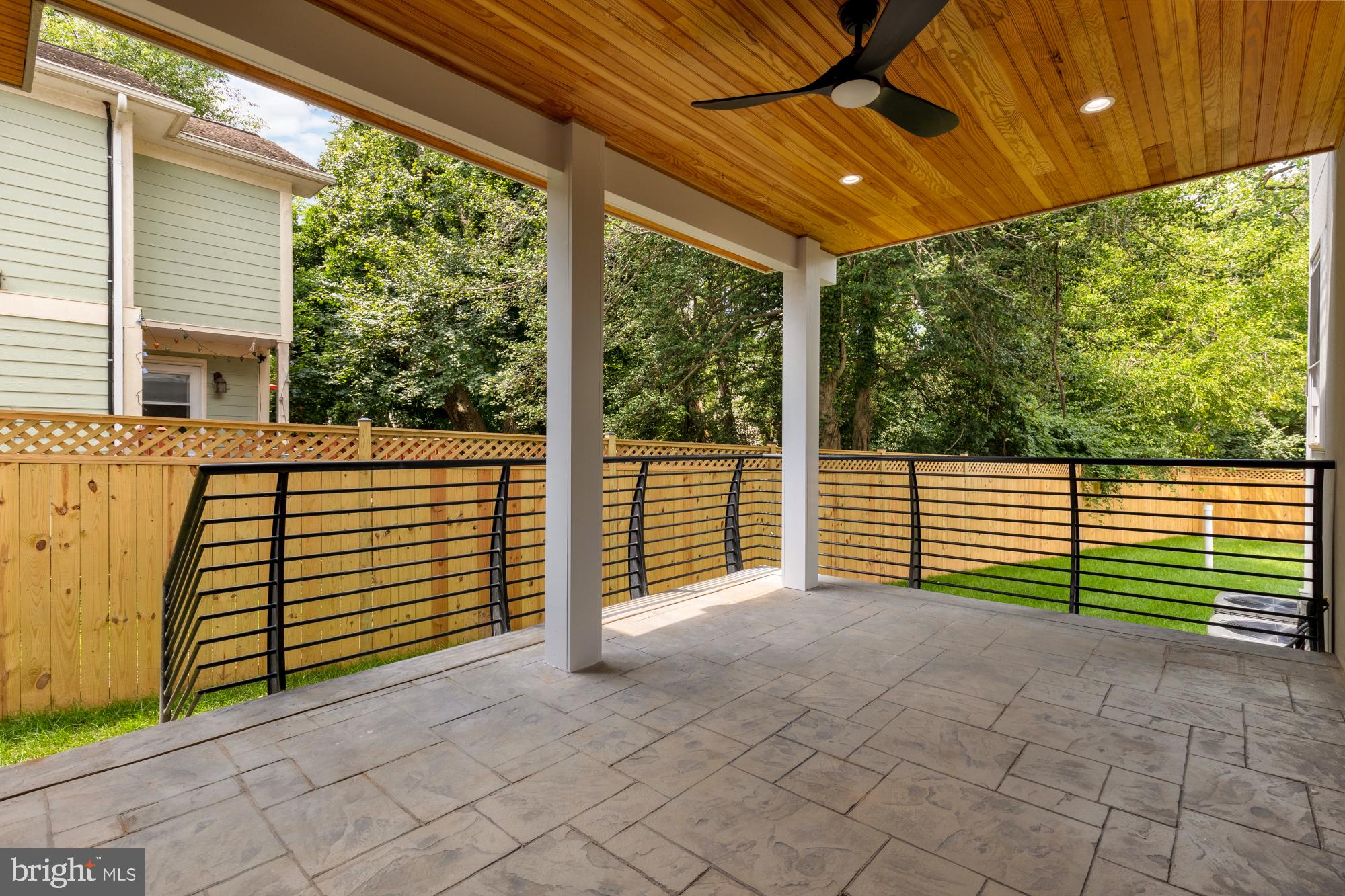 PT ROCKVILLE TWN RES 1 - Residential