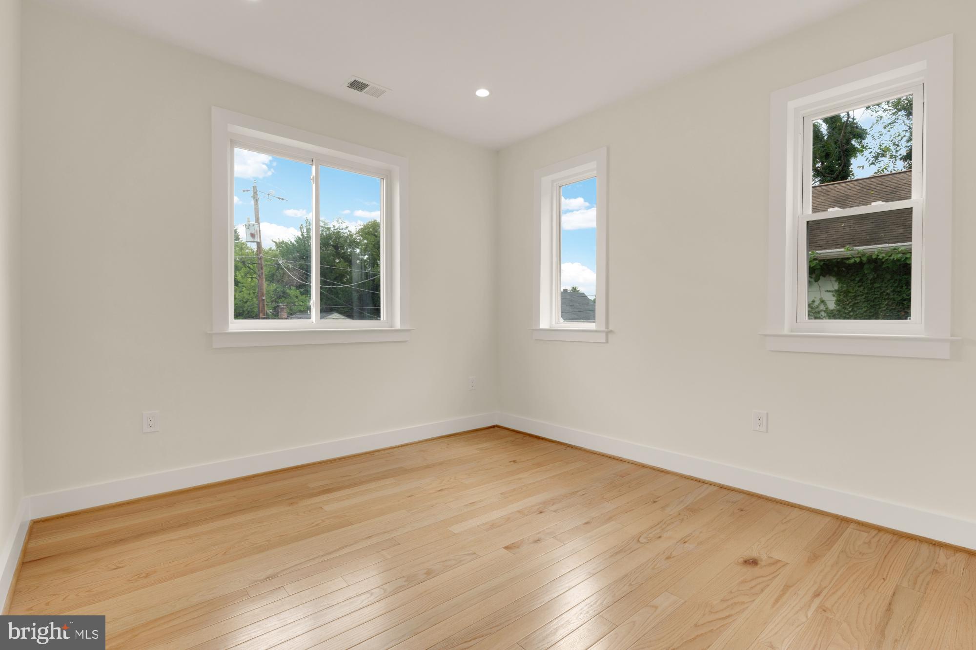 PT ROCKVILLE TWN RES 1 - Residential