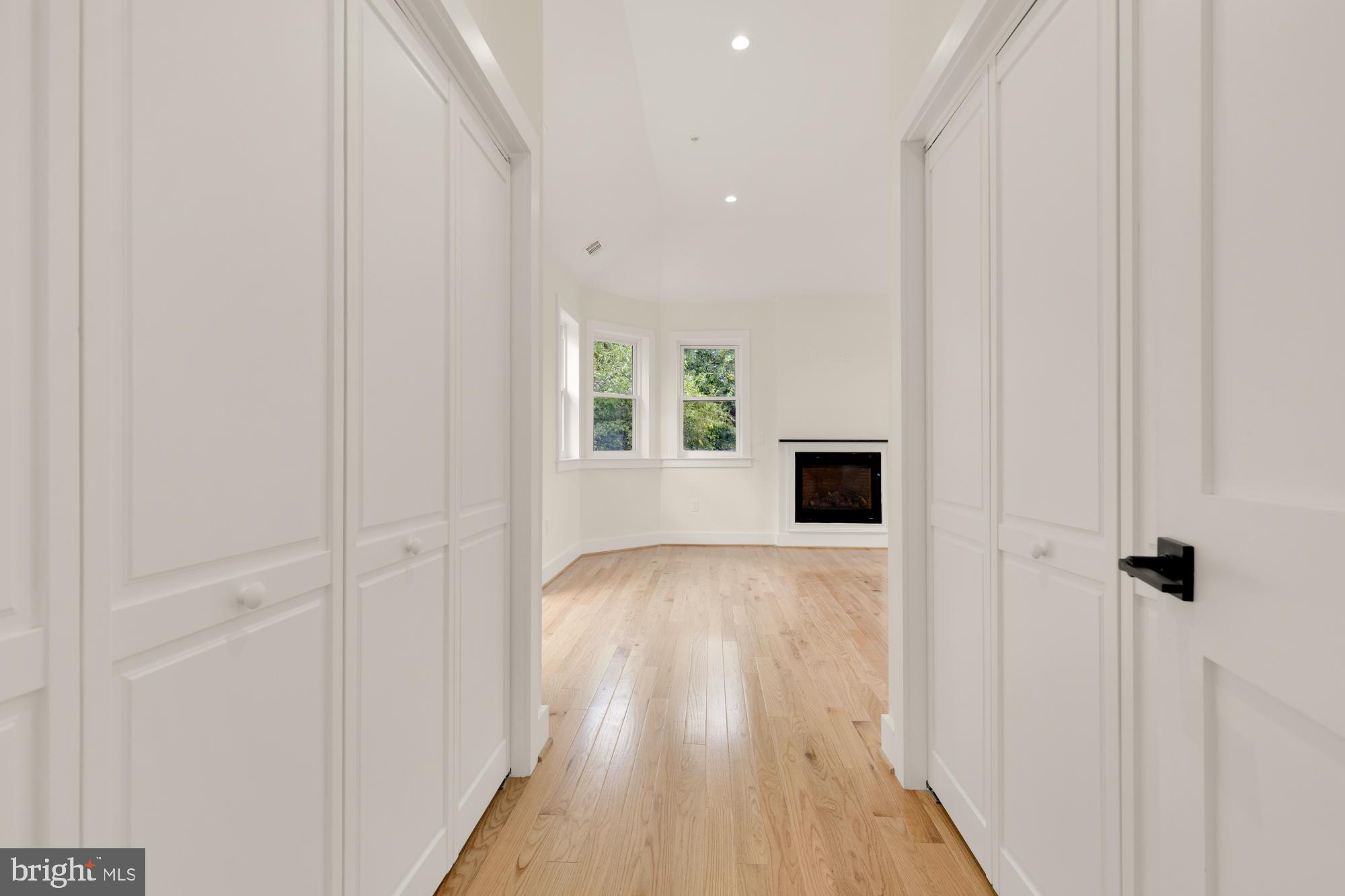 PT ROCKVILLE TWN RES 1 - Residential