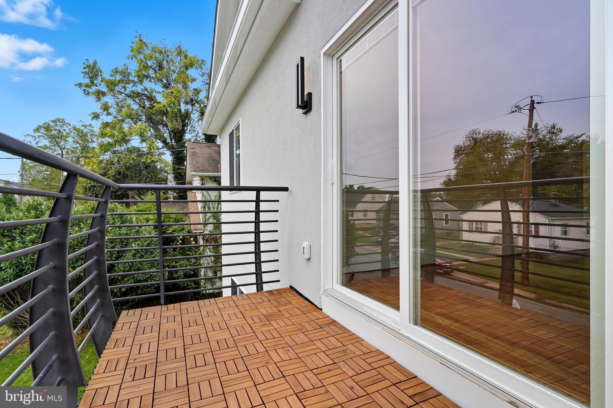 PT ROCKVILLE TWN RES 1 - Residential